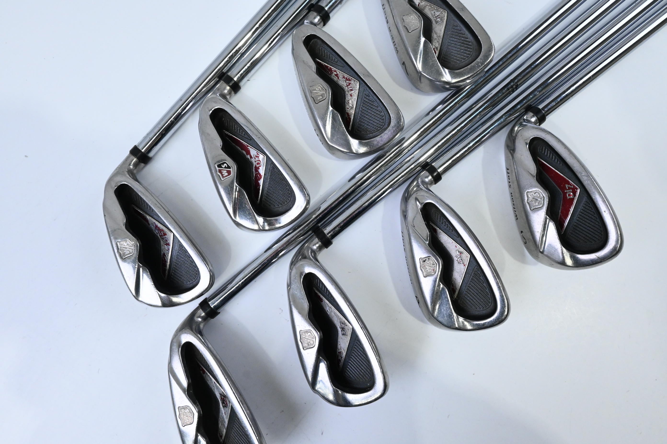 Wilson DI7 Irons / 4-PW+SW / Uniflex TX-105fs Shafts