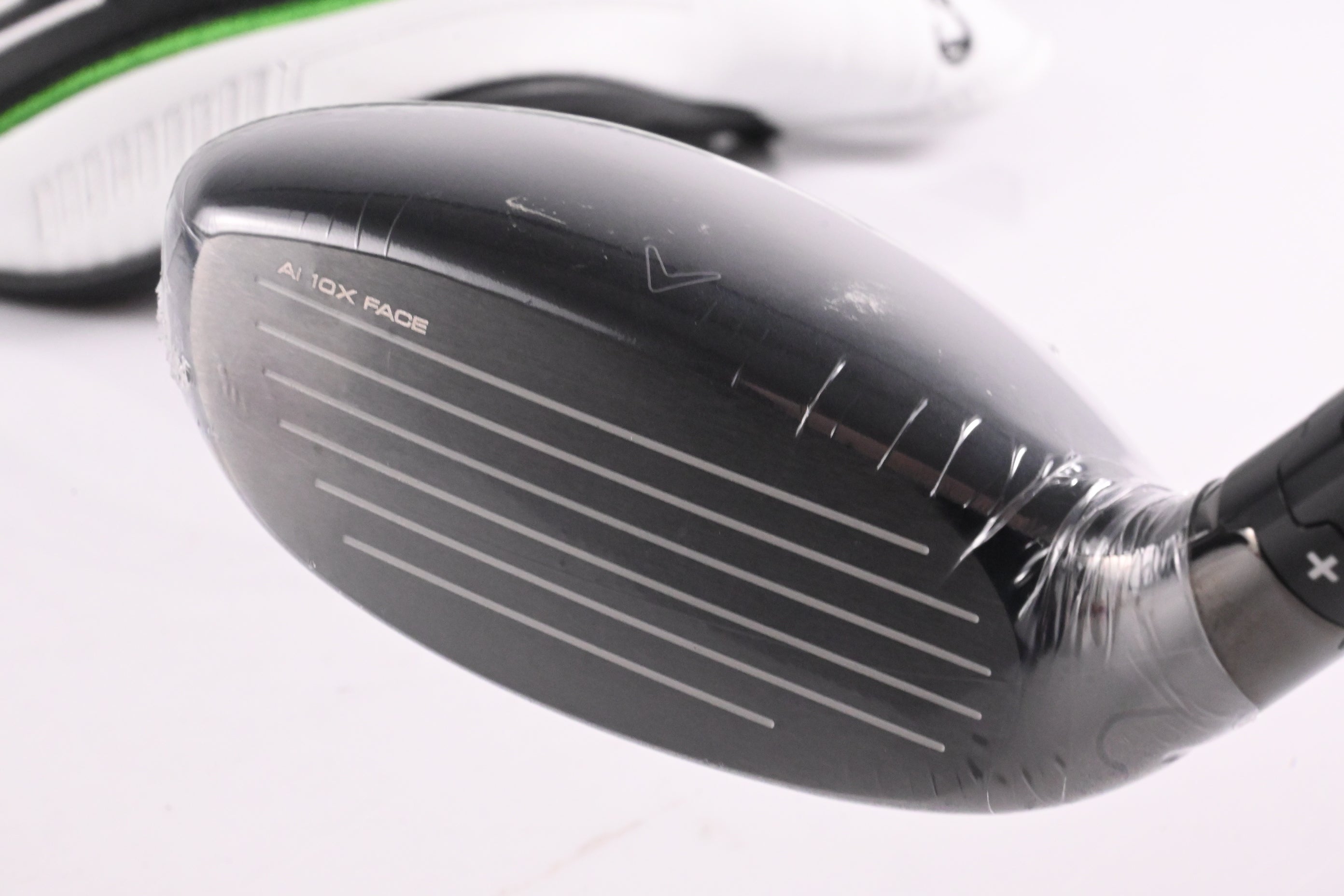 Callaway Elyte #4 Hybrid / 22 Degree / Regular Flex Denali Charcoal 60 Shaft