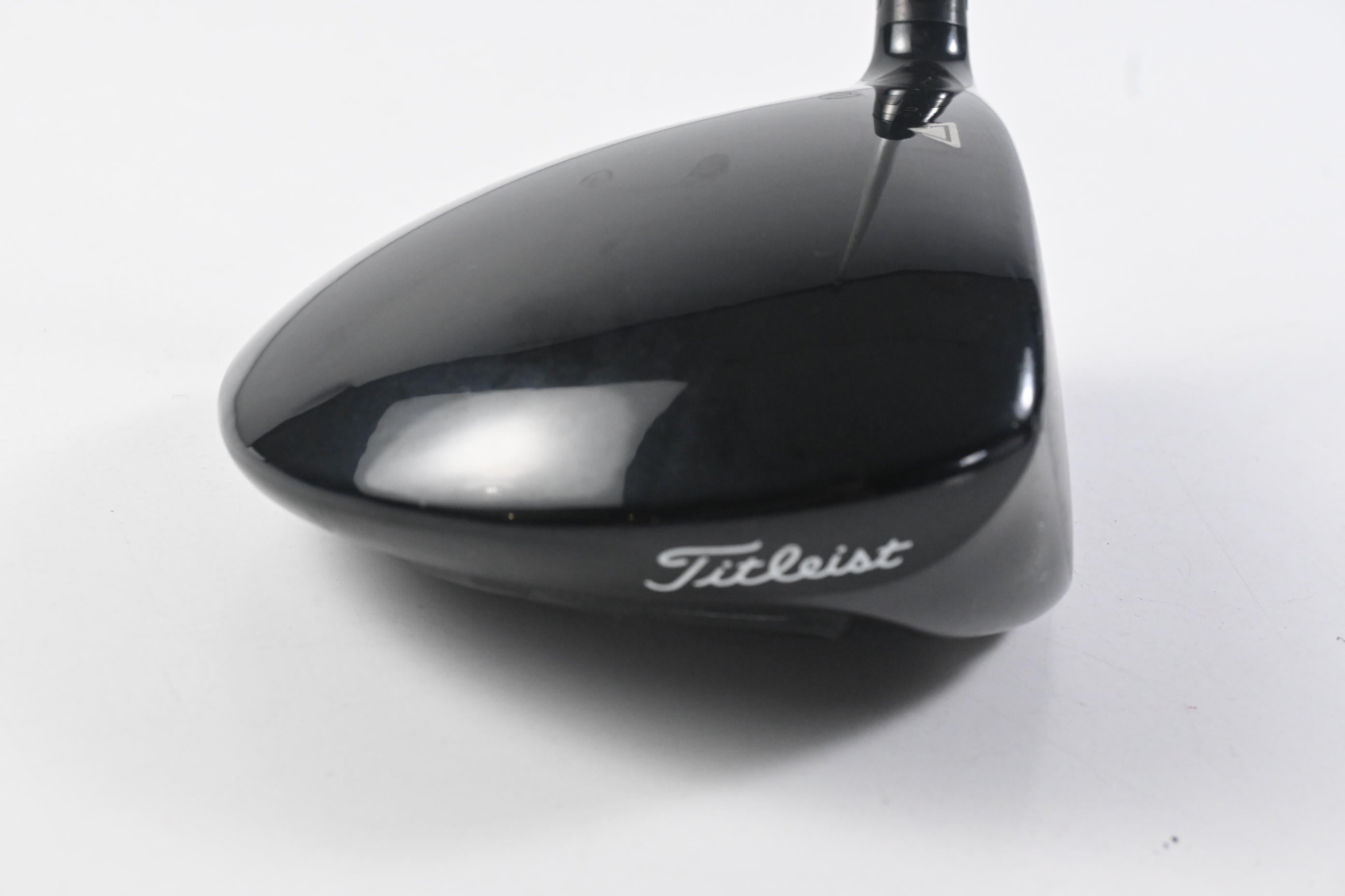 Titleist 915 D2 Driver / 9.5 Degree / Stiff Flex Aldila Rogue 95 MSI Black 70