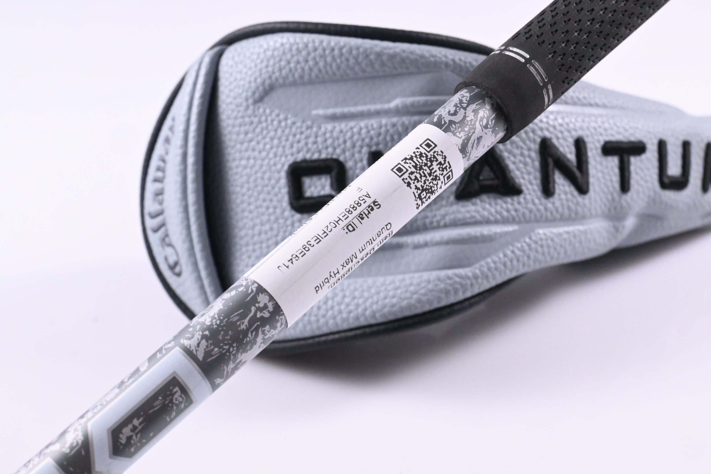 Callaway Quantum Max #4 Hybrid / 21 Degree / Regular Flex Denali Frost Silver 60