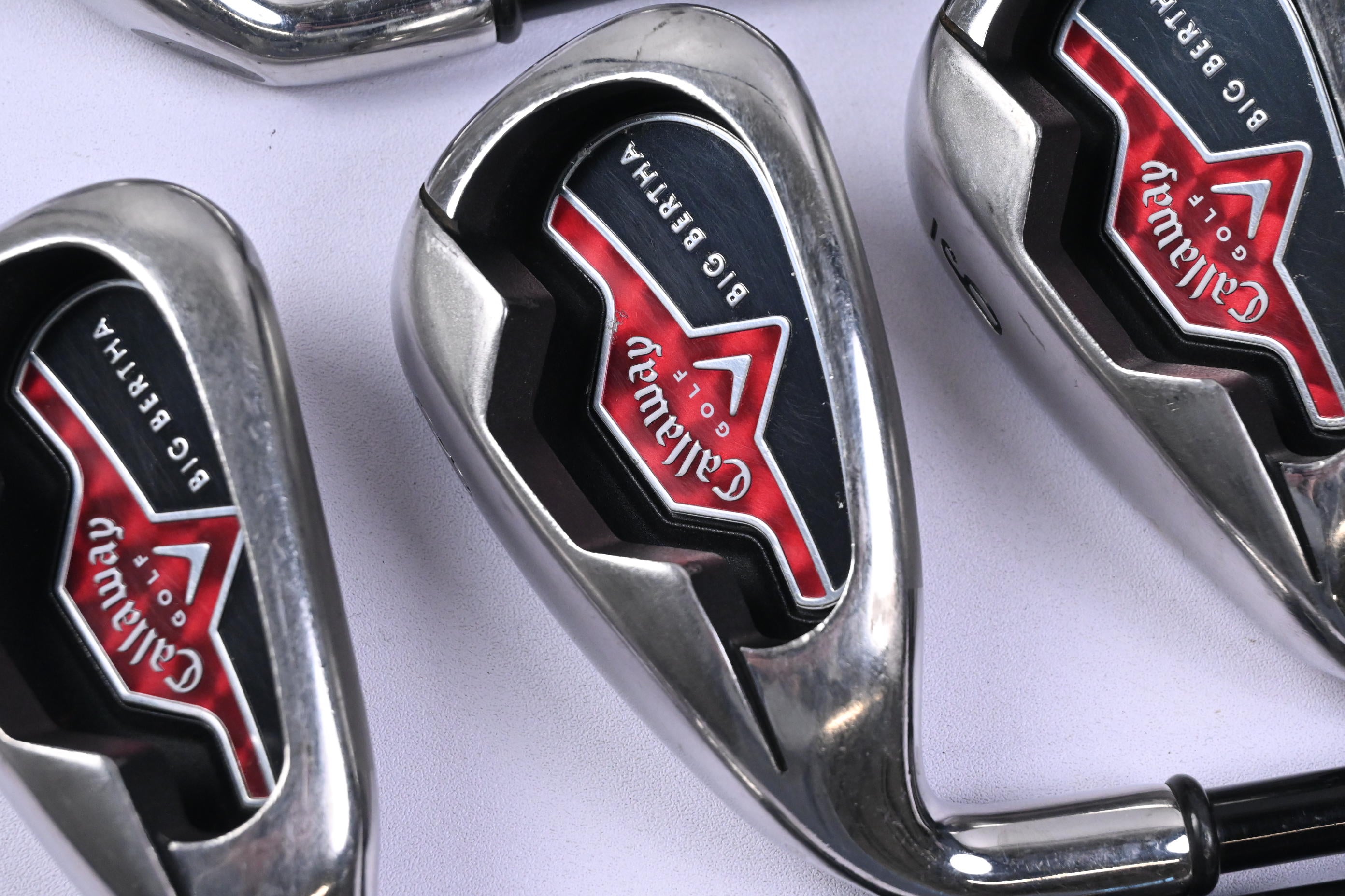 Left Hand Callaway Big Bertha 2004 Irons / 4-PW / Stiff Flex Callaway 75 Shafts