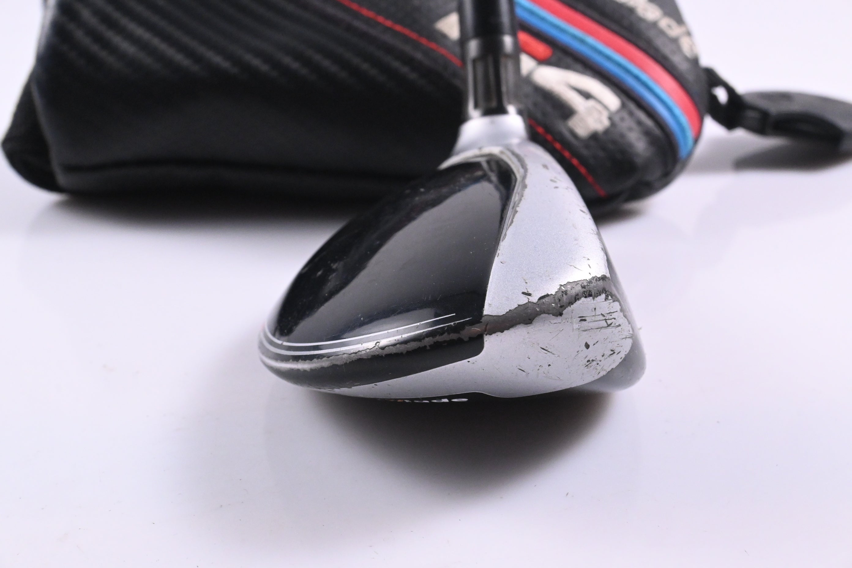 Taylormade M4 #3 Hybrid / 19 Degree / Regular Flex Fujikura Atmos Red 6 Shaft