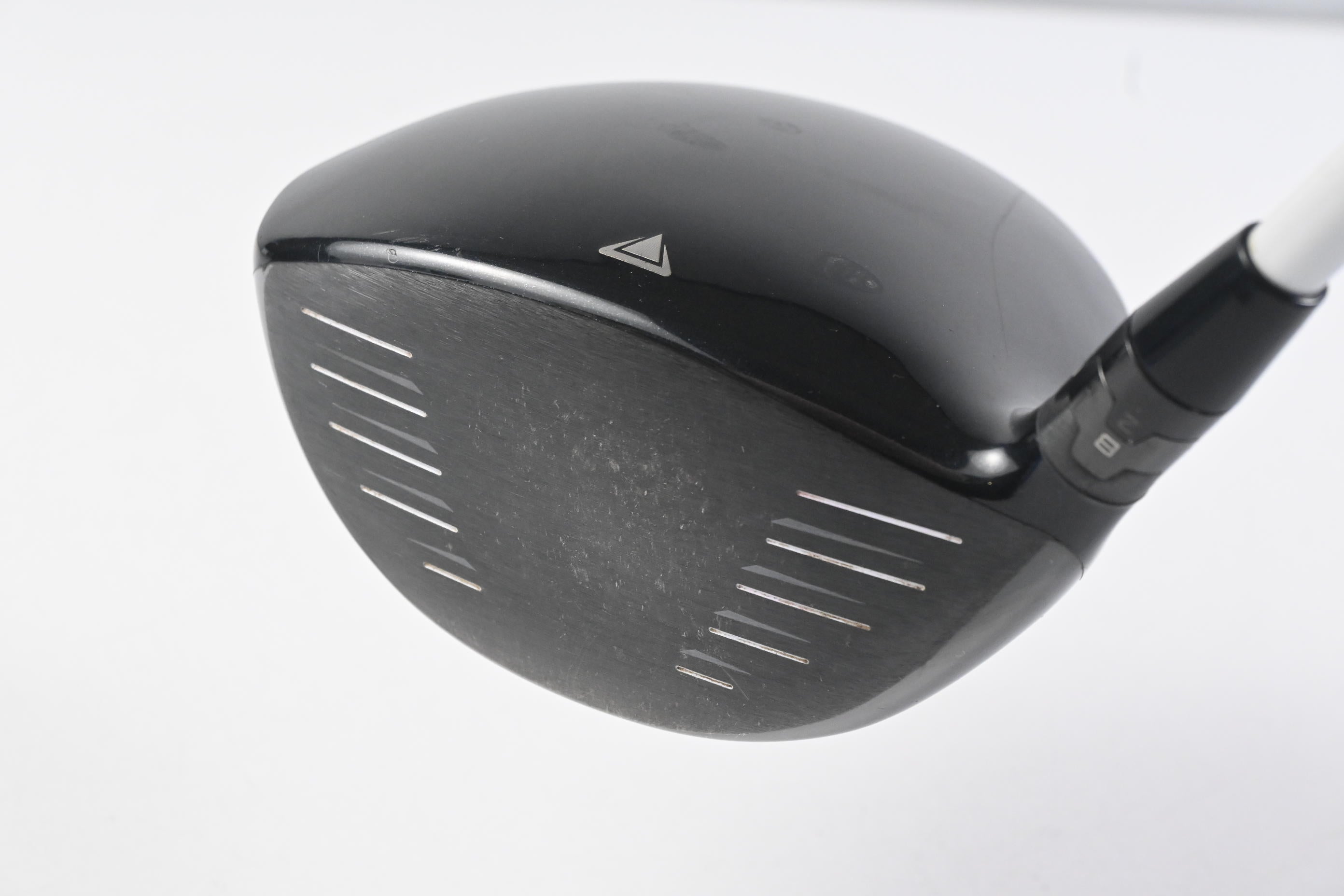 Titleist 915 D2 Driver / 9.5 Degree / Stiff Flex Aldila Rogue 95 MSI Black 70