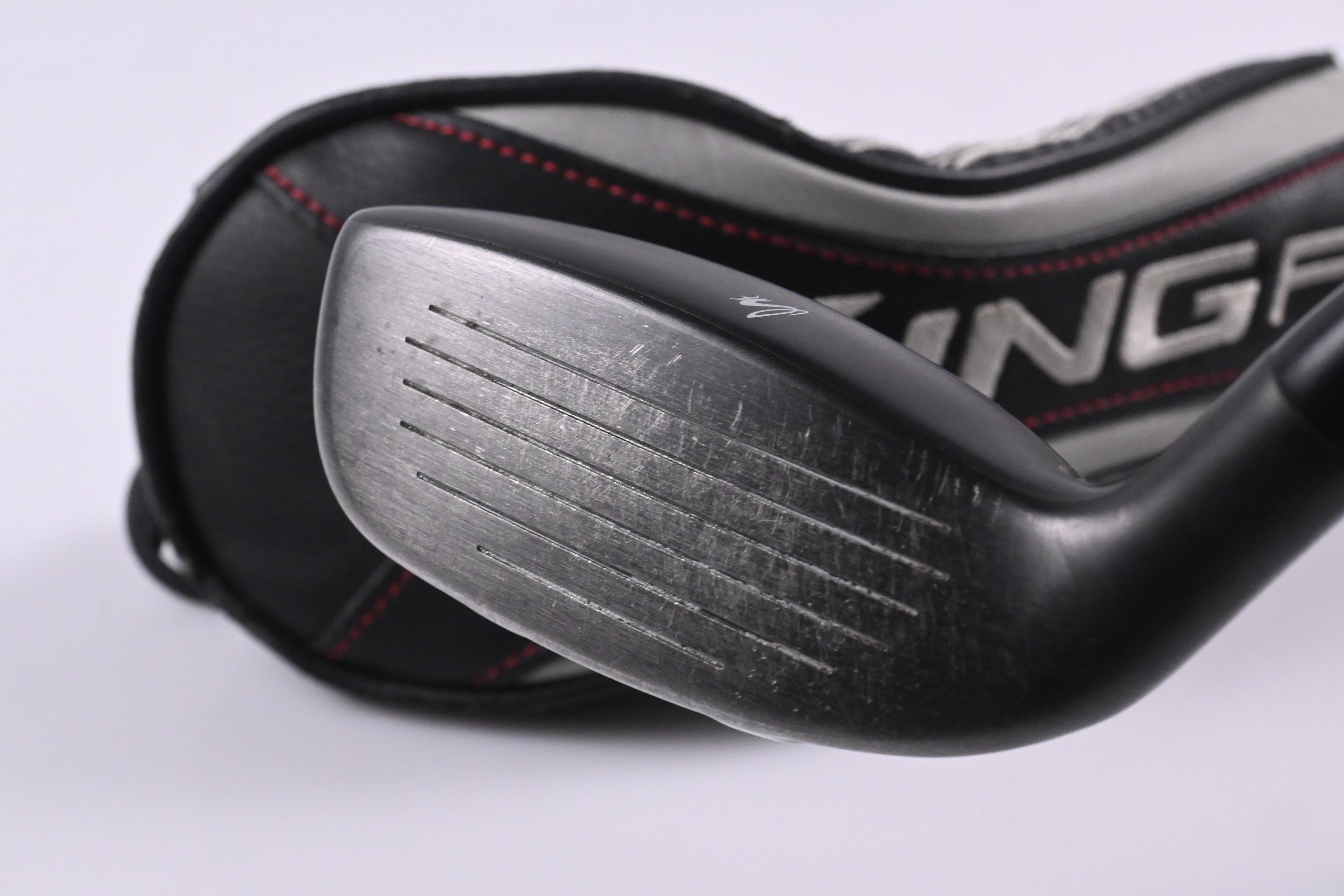 Cobra King F9 #3 Hybrid / 19 Degree / Regular Flex Atmos Black 7 Shaft