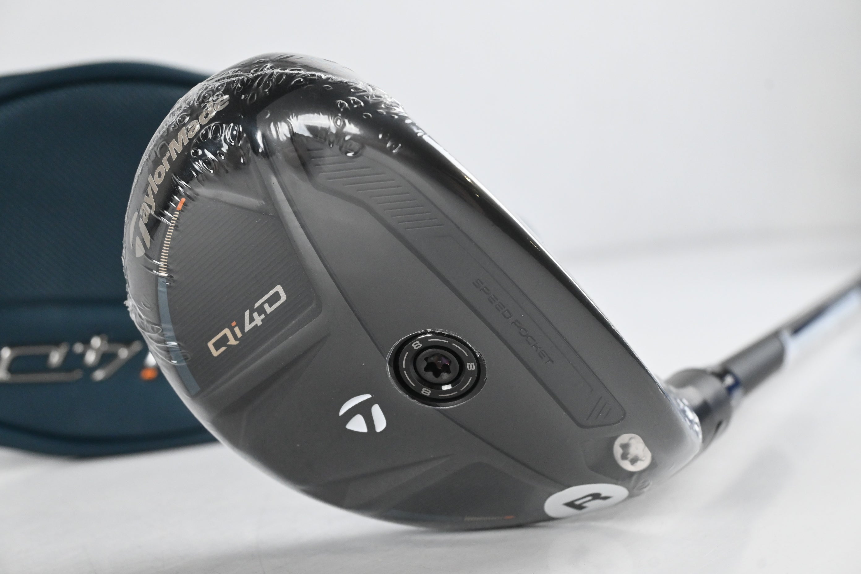 Taylormade Qi4D #4 Hybrid / 22 Degree / Regular Flex KBS Reax 65 Shaft