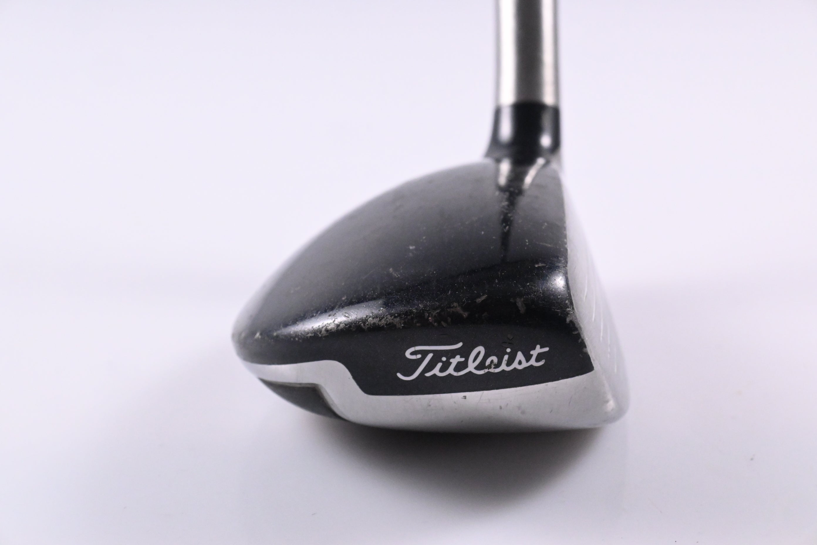 Titleist 909H #3 Hybrid / 19 Degree / Regular Flex Diamana Blue 80 Shaft