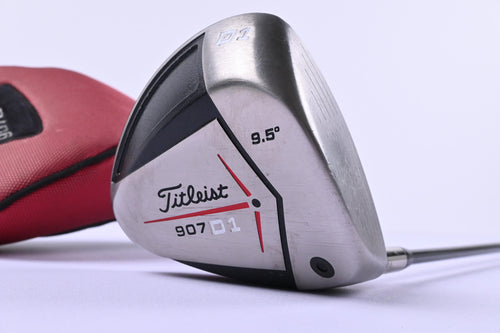 Titleist 907 D1 Driver / 9.5 Degree / Regular Flex Aldila VX Shaft