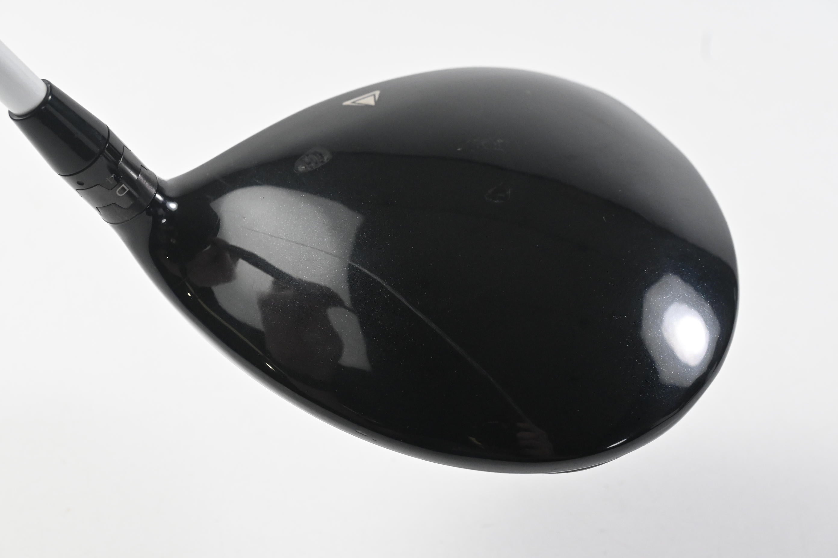 Titleist 915 D2 Driver / 9.5 Degree / Stiff Flex Aldila Rogue 95 MSI Black 70