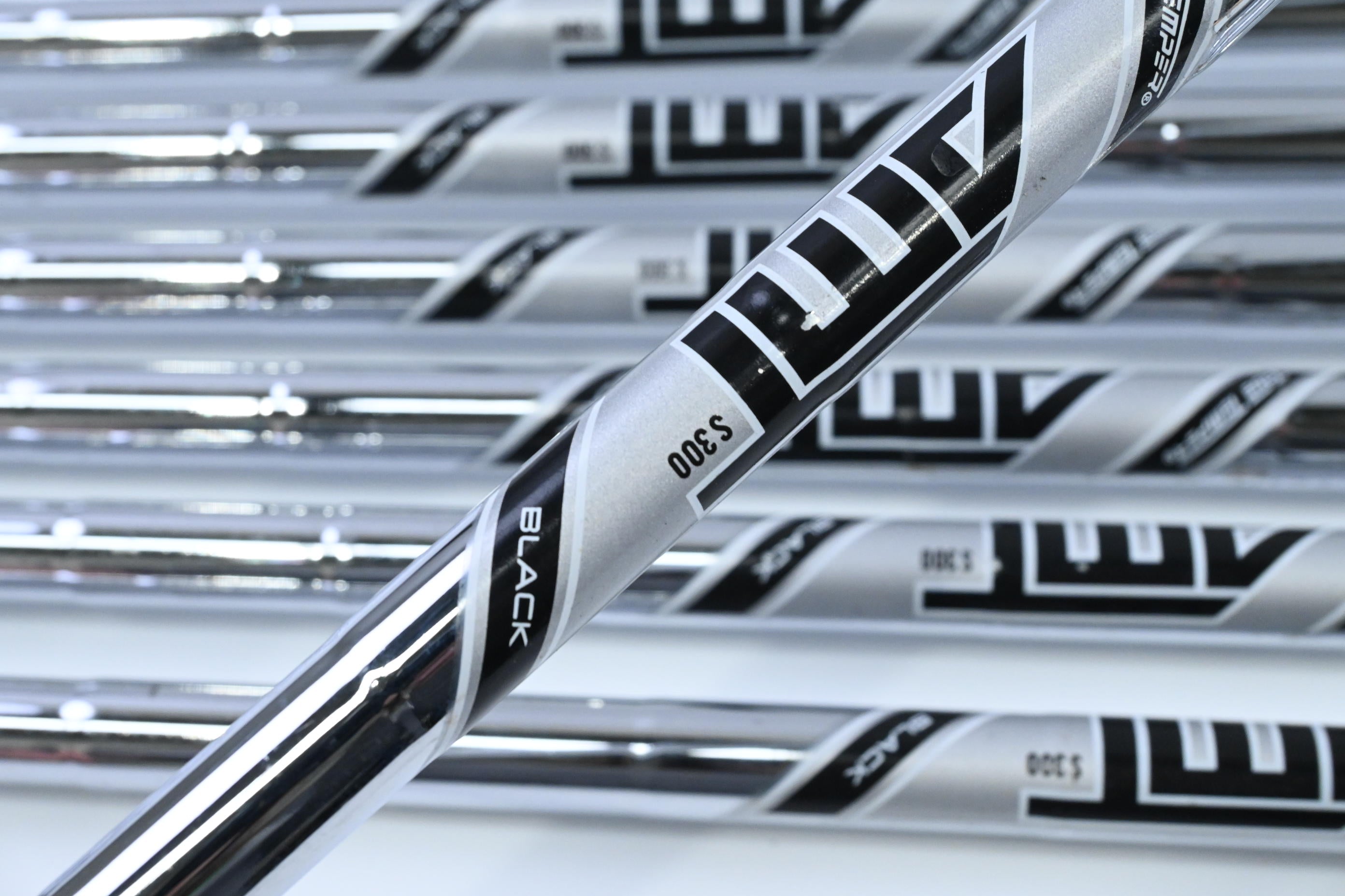 Titleist T100.S 2021 Irons / 4-PW / Stiff Flex AMT Black S300 Shafts