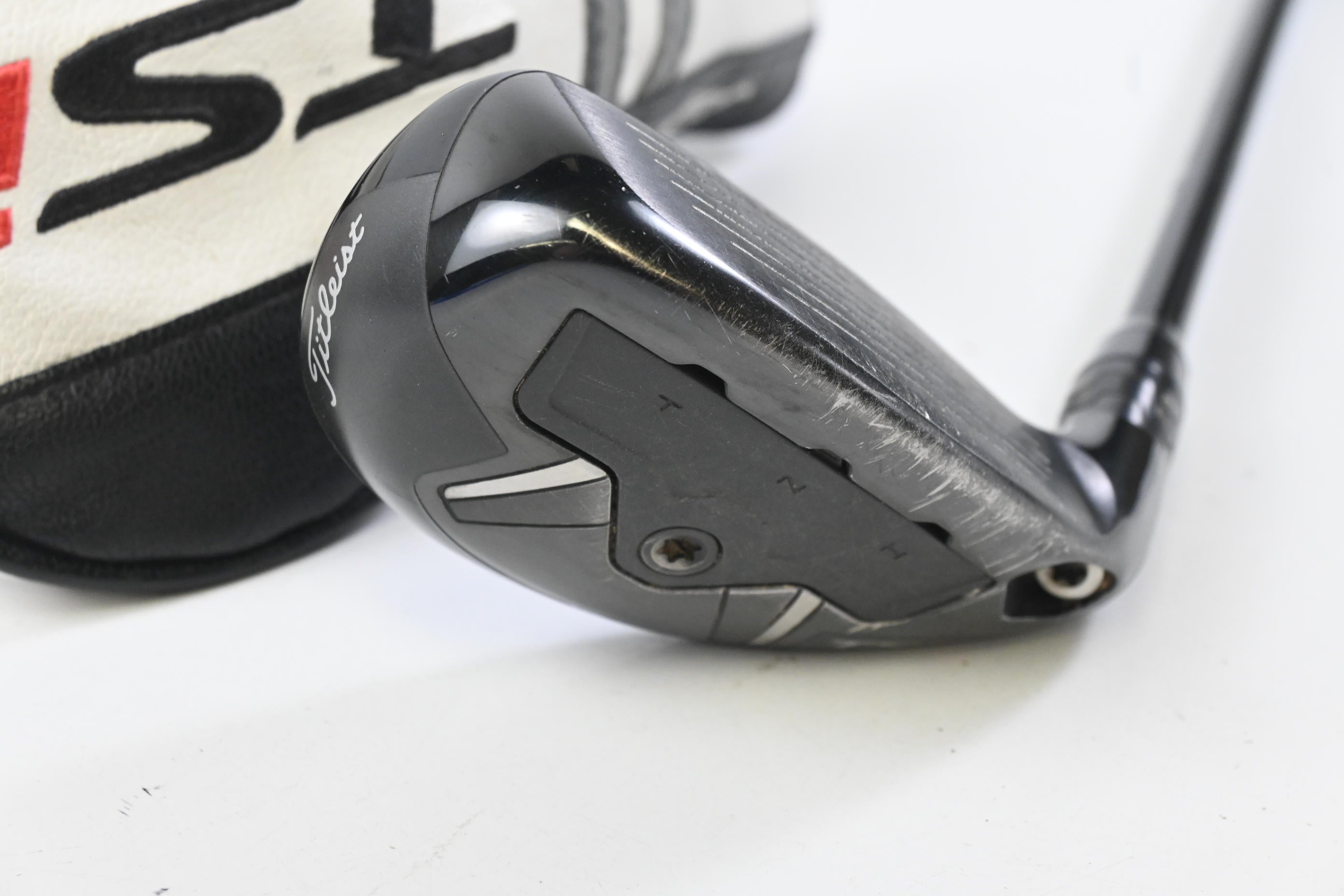 Titleist TSi3 #2 Hybrid / 18 Degree / Stiff Flex HZRDUS Smoke Black RDX 80 Shaft