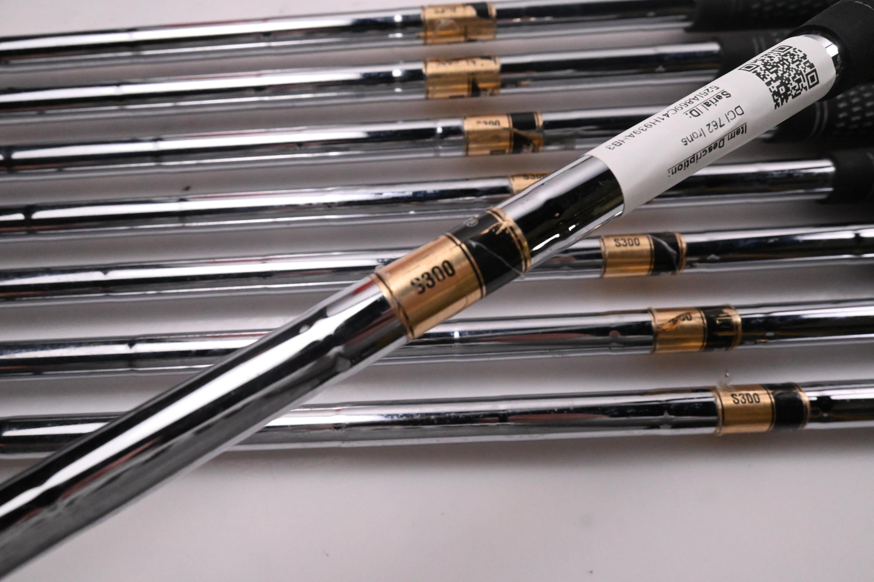 Titleist DCI 762 Irons / 3-PW / Stiff Flex Dynamic Gold S300 Shafts