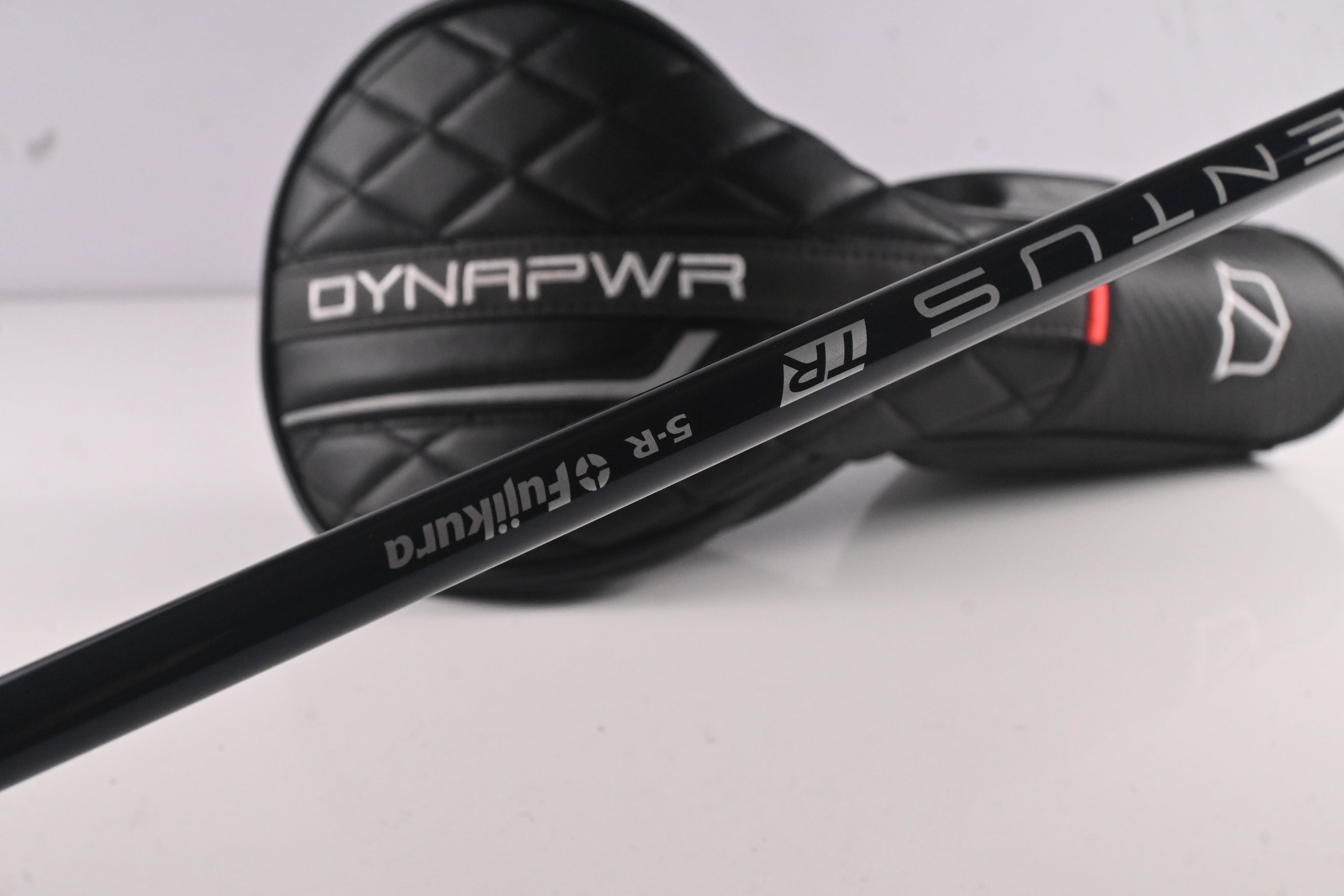 Wilson DYNAPWR Carbon 2025 Driver / 10.5 Degree / Regular Flex Ventus TR Blue 5