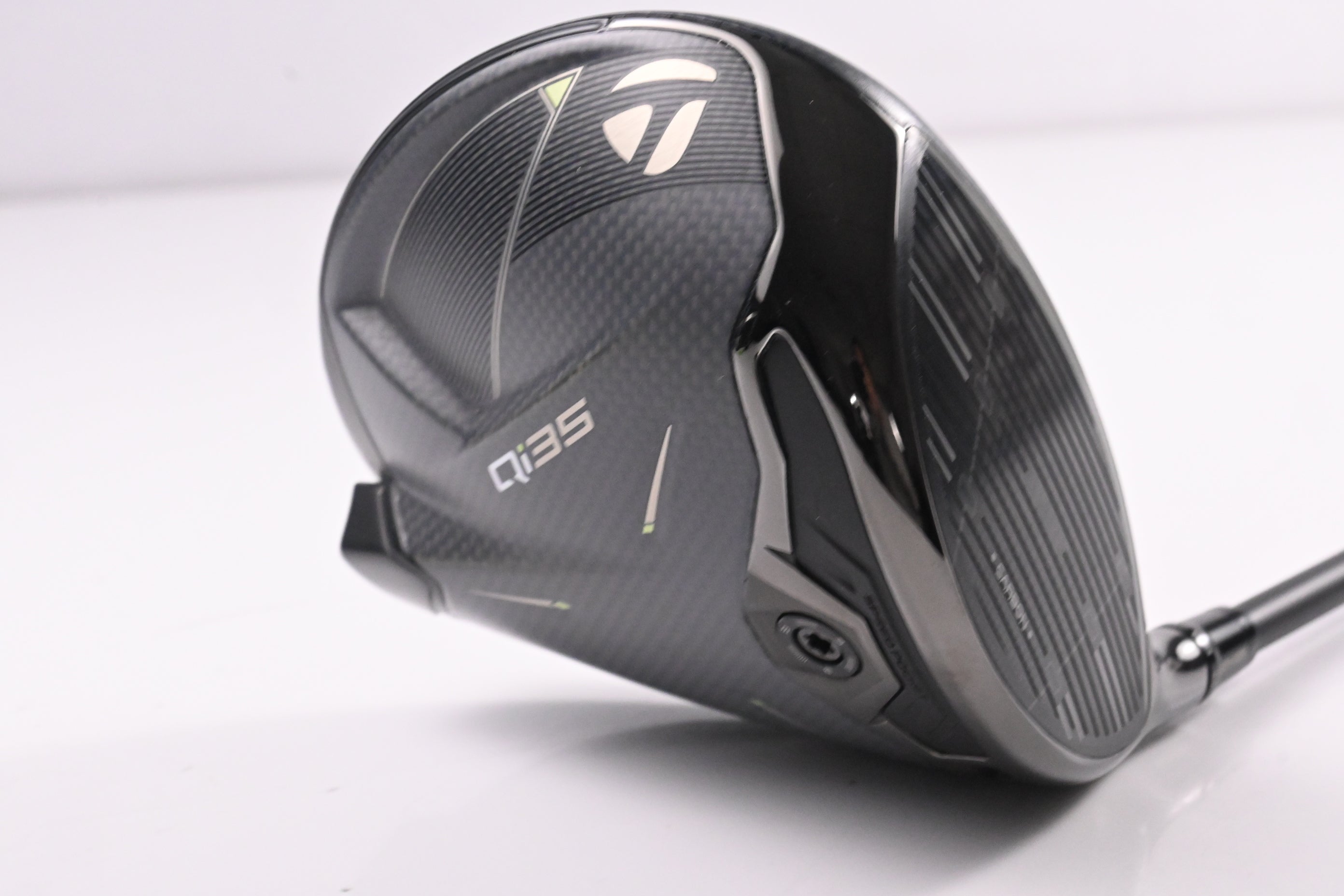 Taylormade Qi35 Driver / 10.5 Degree / Regular Flex Fujikura Ventus Blue '25 5