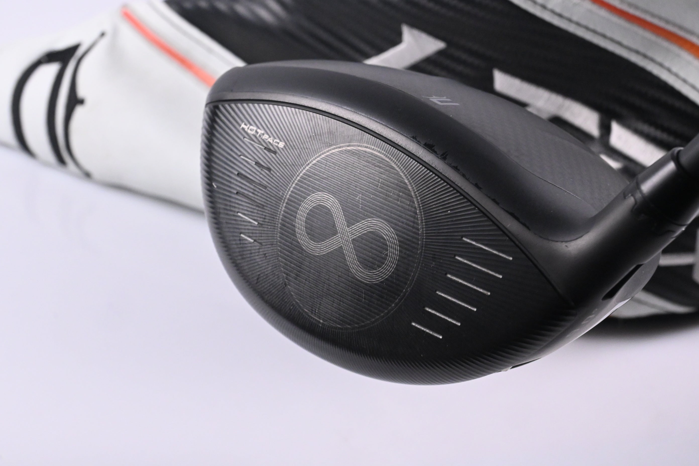 Cobra LTDx Driver / 9 Degree / Regular Flex Project X HZRDUS CB Red 50 Shaft