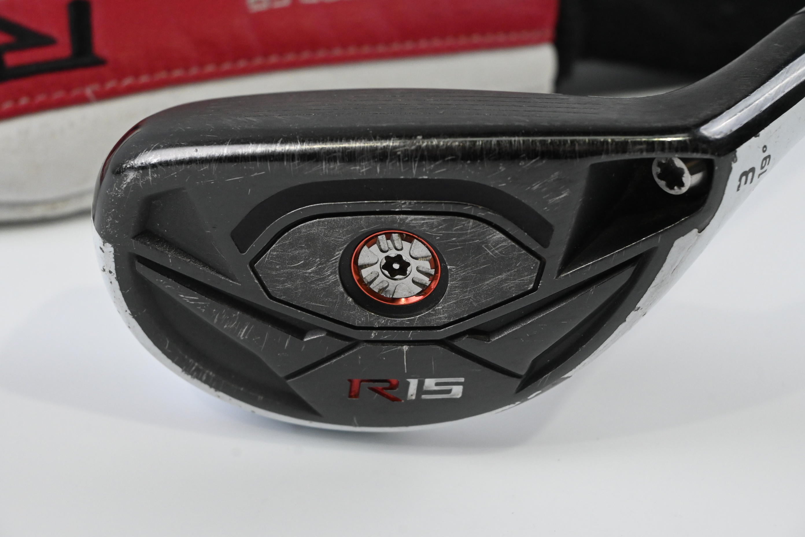 Taylormade R15 #3 Hybrid / 19 Degree / Regular Flex Speeder 77 Shaft