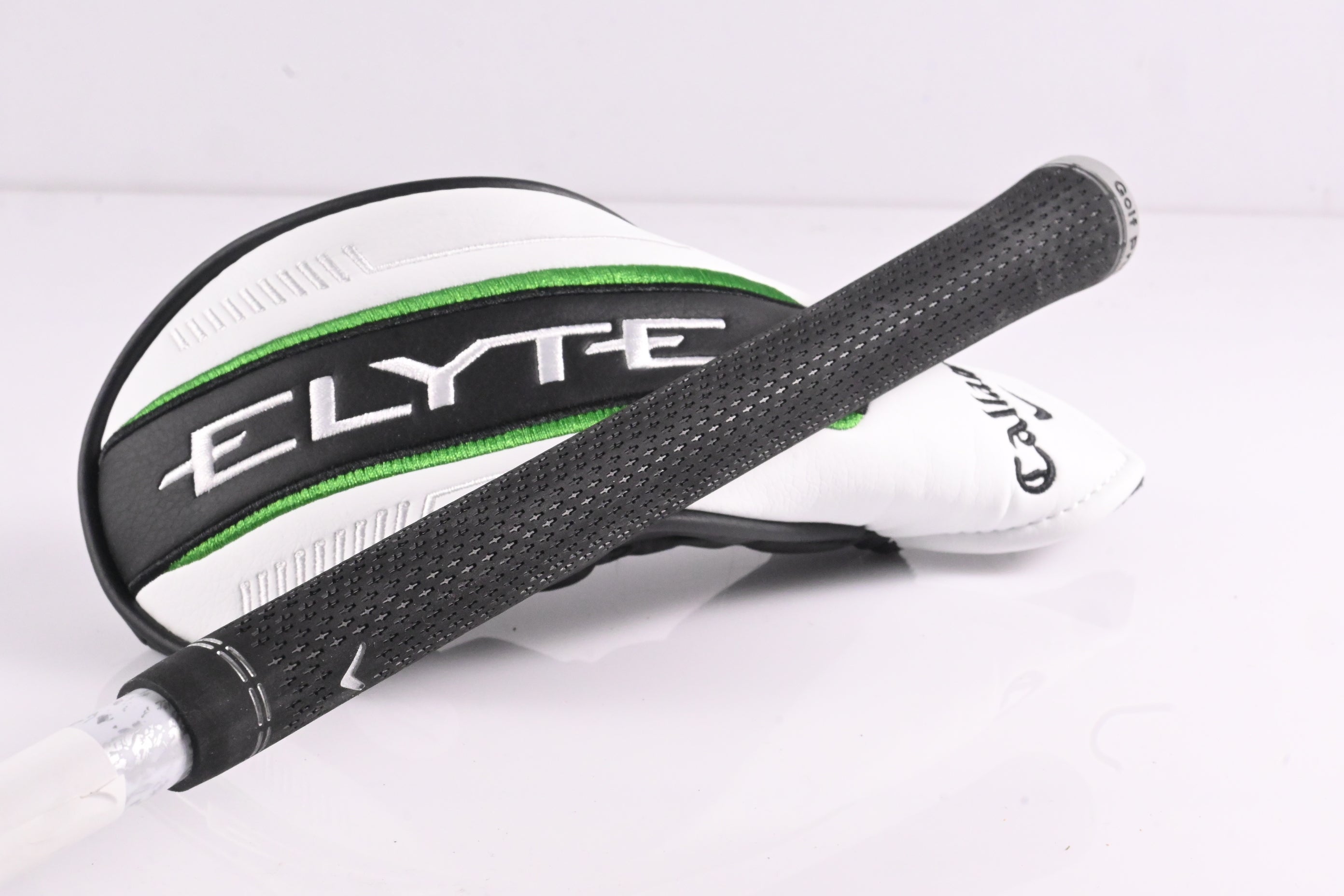 Callaway Elyte #4 Hybrid / 22 Degree / Regular Flex Denali Charcoal 60 Shaft
