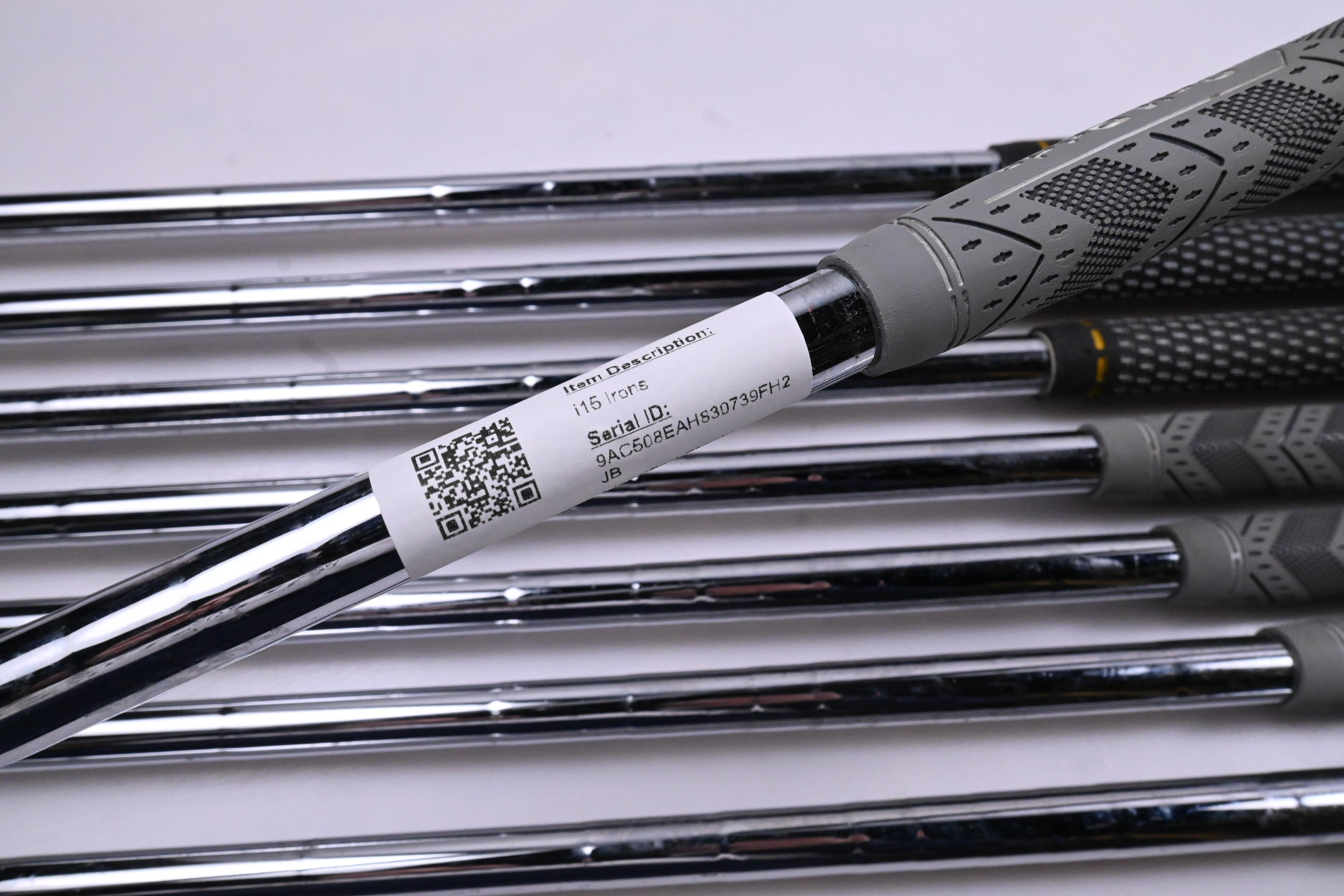 Ping i15 Irons / 4-PW+GW / Blue Dot / Regular Flex Ping AWT Shafts