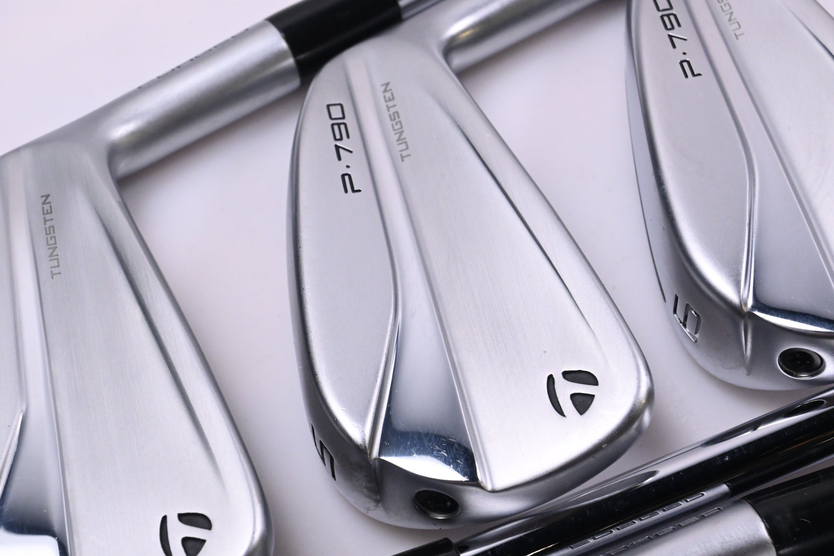 Taylormade P790 2021 Irons / 4-PW / Regular Flex N.S.Pro Modus³ Tour 105 Shafts