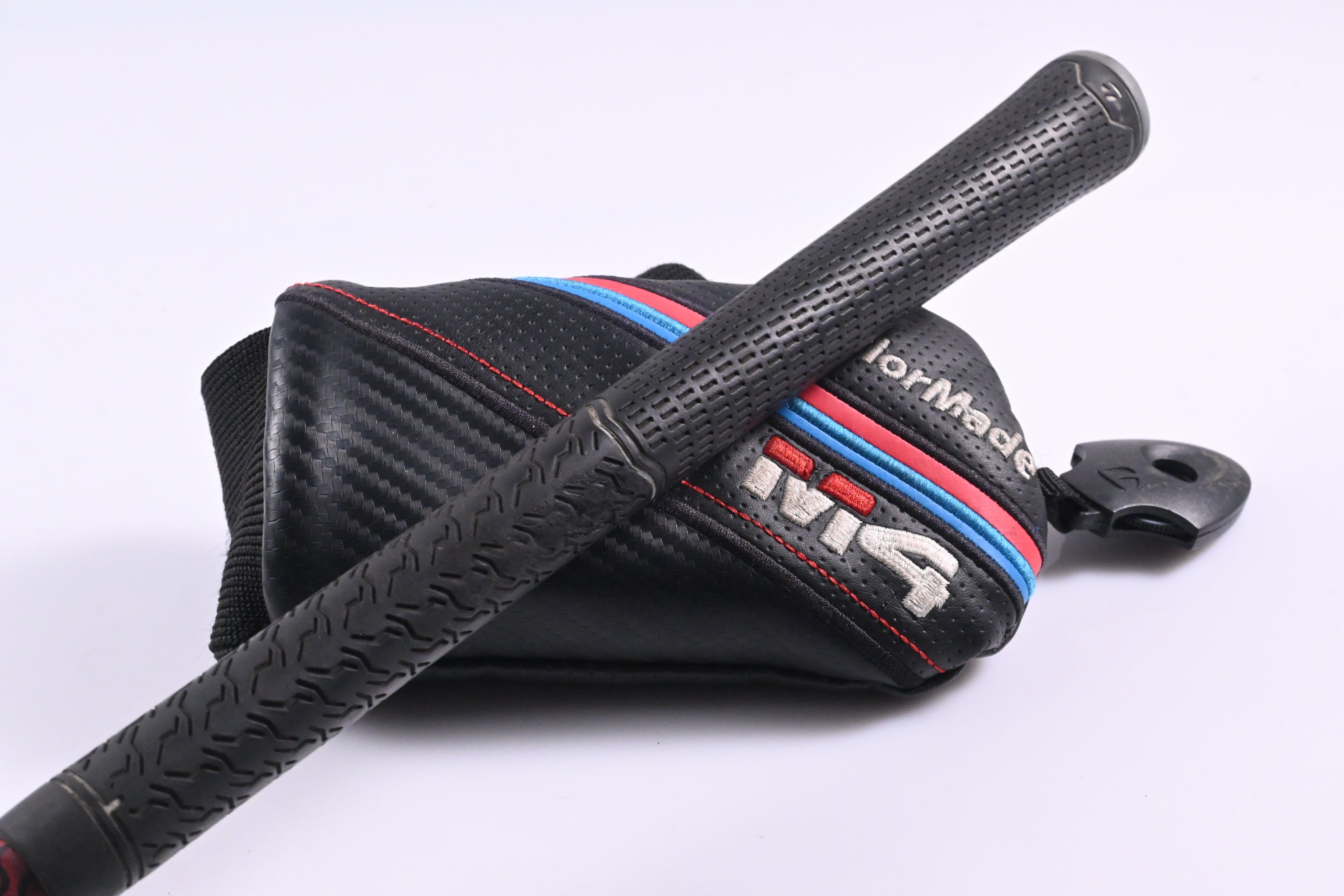 Taylormade M4 #3 Hybrid / 19 Degree / Regular Flex Fujikura Atmos Red 6 Shaft