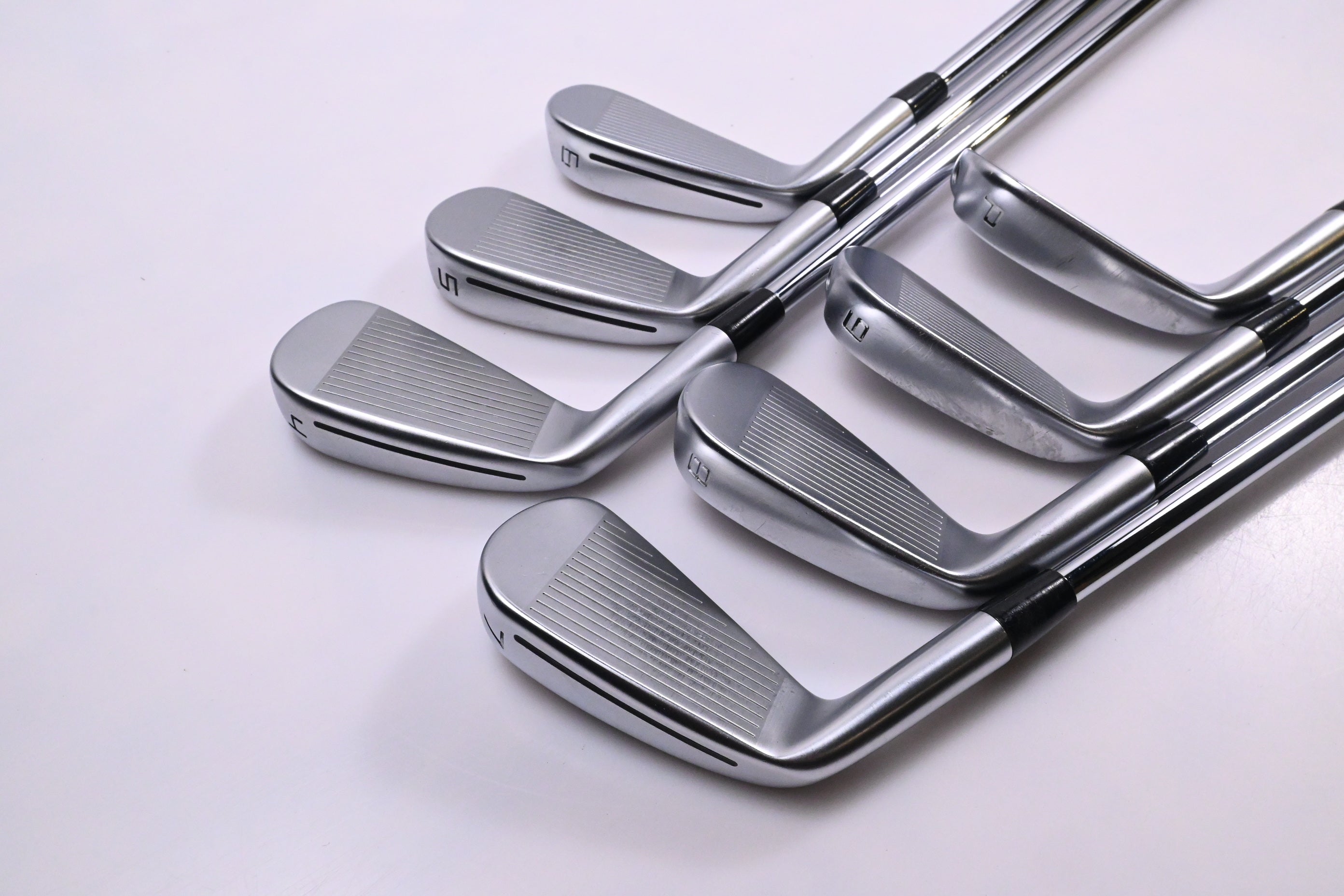 Taylormade P790 2021 Irons / 4-PW / Regular Flex N.S.Pro Modus³ Tour 105 Shafts