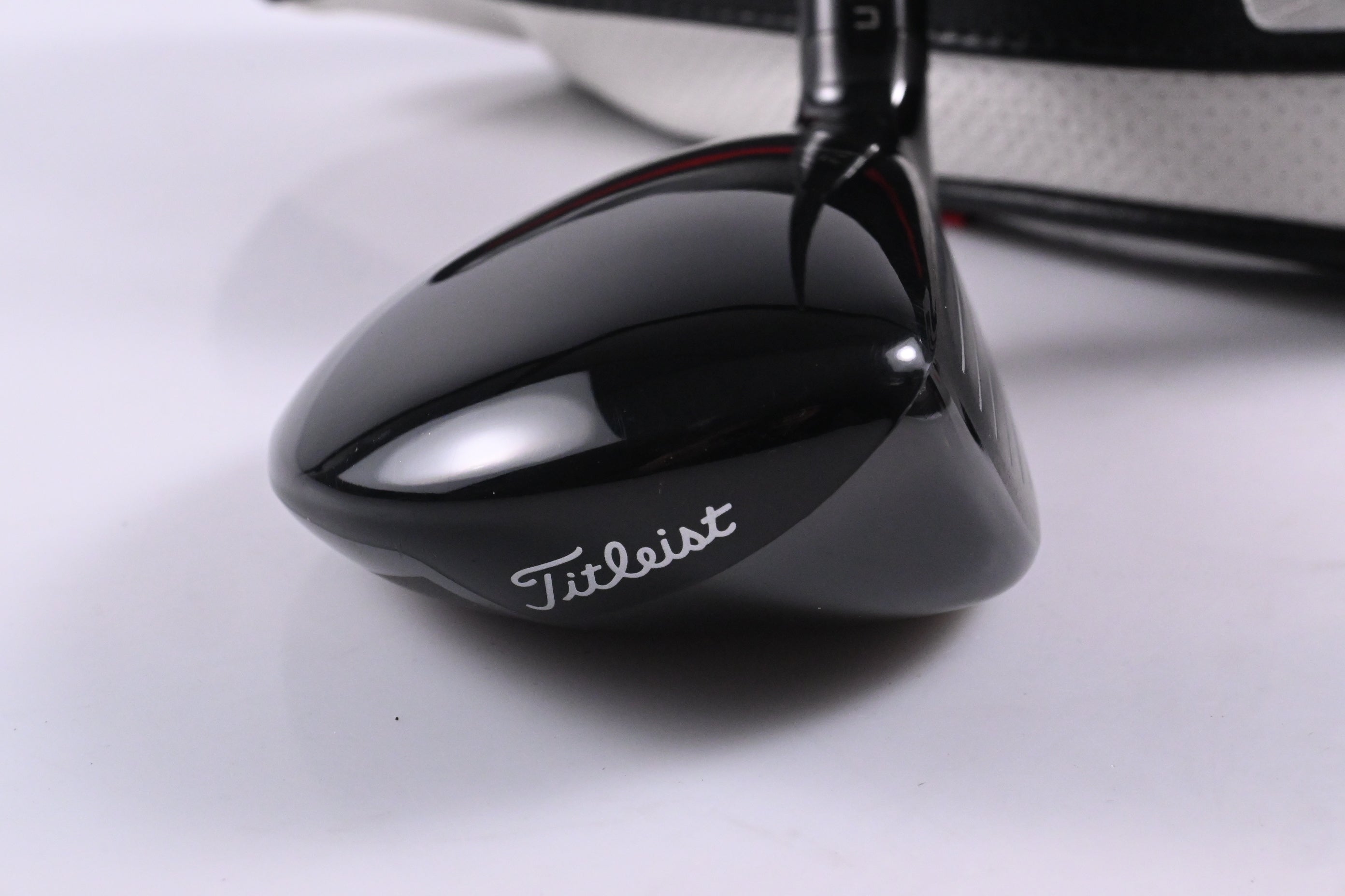 Titleist GT1 #4 Hybrid / 20 Degree / Regular Flex Tensei AV Raw Blue 65 Shaft