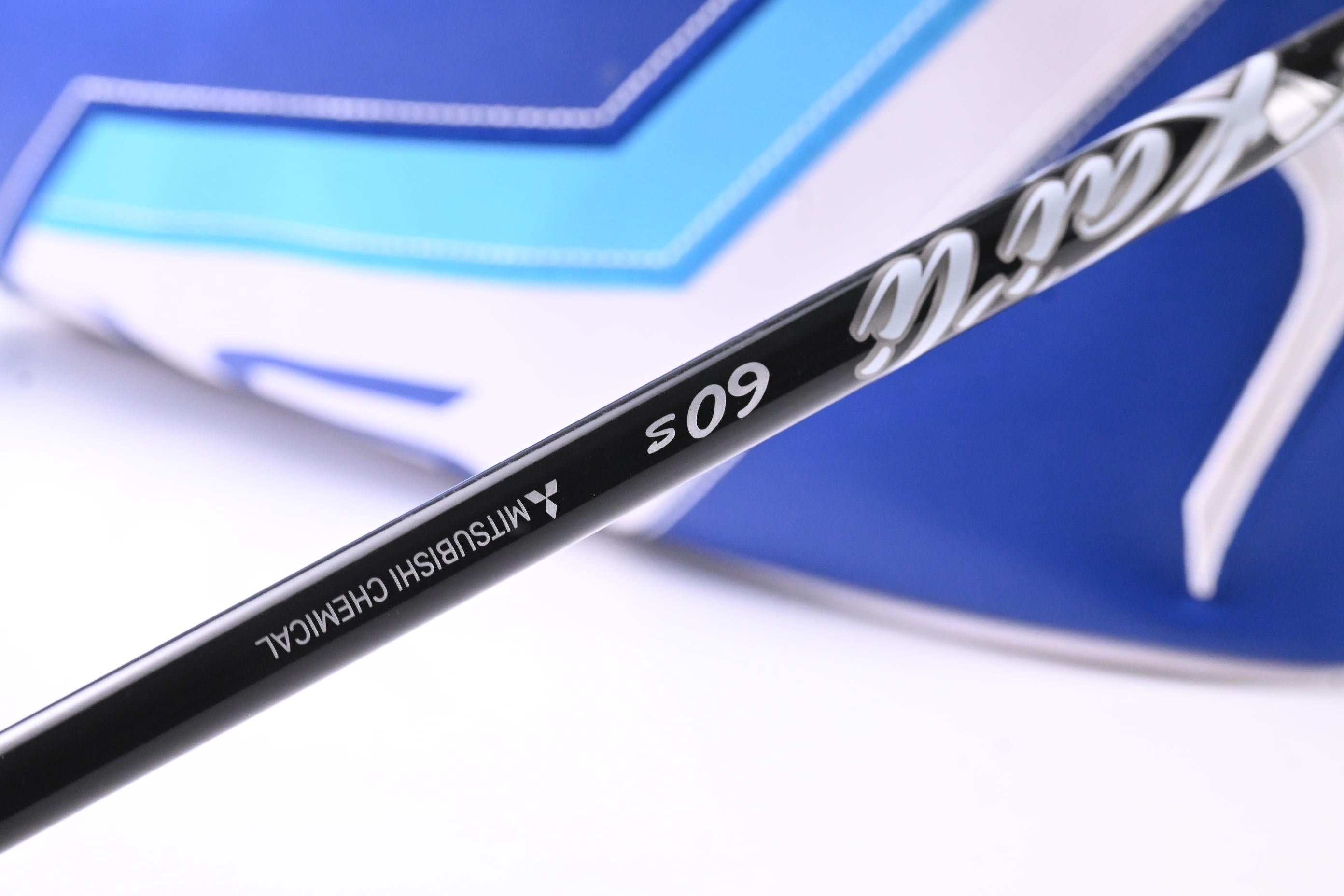 Mizuno ST-Max 230 Driver / 9.5 Degree / Stiff Flex Kai'li White 60 Shaft