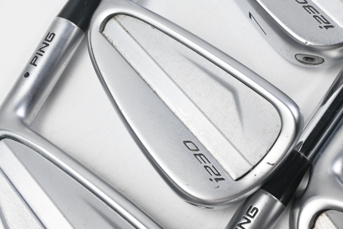 Ping i230 Irons / 5-PW / Black Dot / Stiff Flex Dynamic Gold 105 S300 Shafts