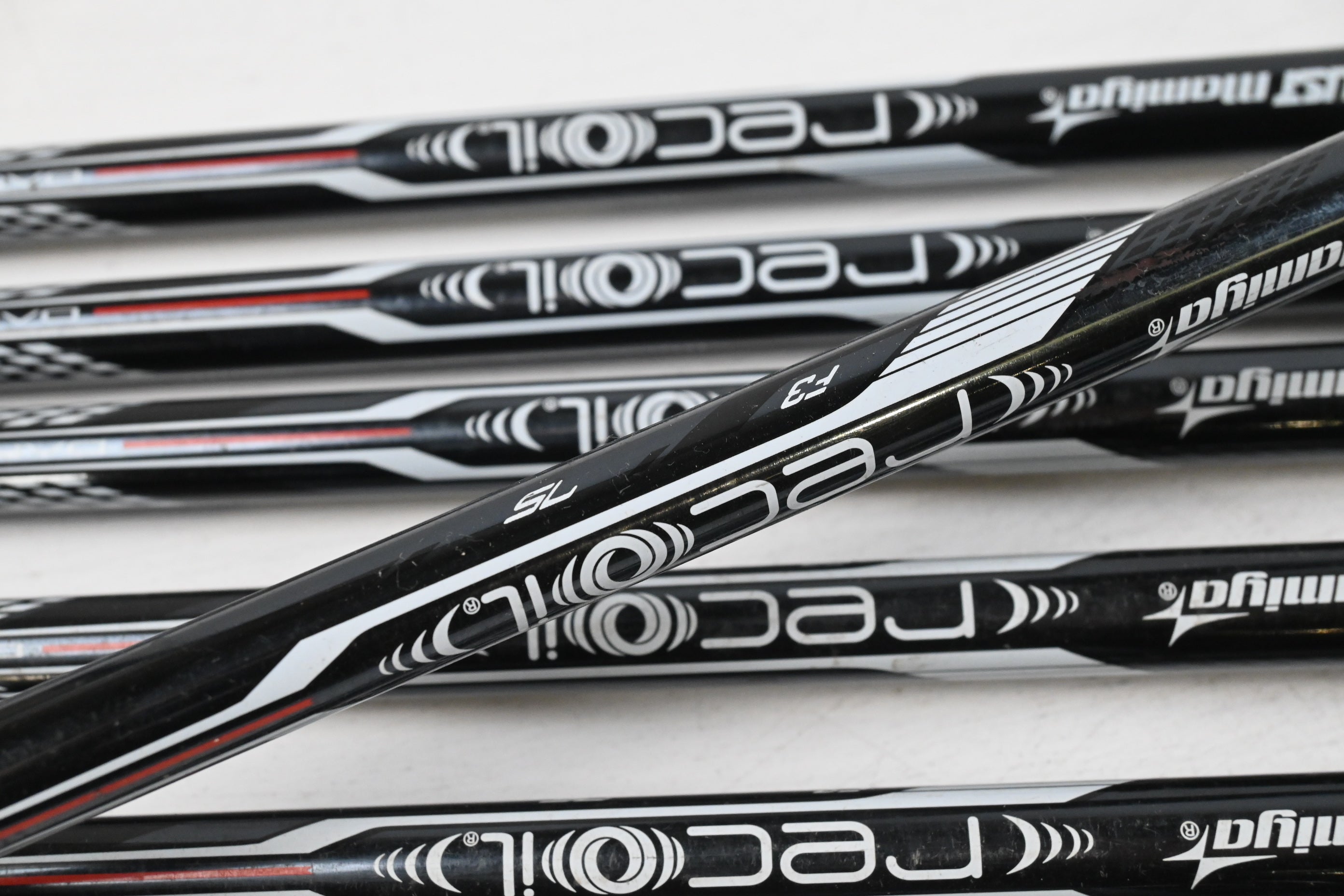 Wilson Launch Pad 2022 Irons / 5-PW / Regular Flex UST Recoil DART 75 Shafts