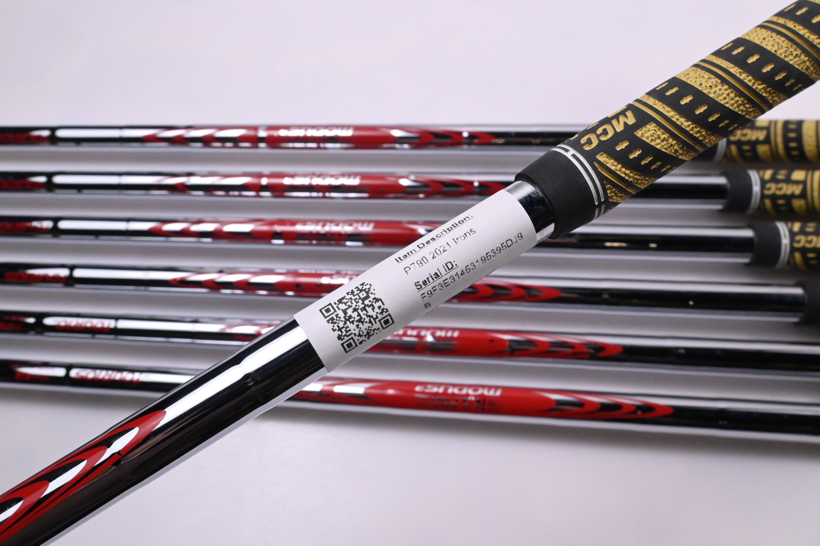 Taylormade P790 2021 Irons / 4-PW / Regular Flex N.S.Pro Modus³ Tour 105 Shafts