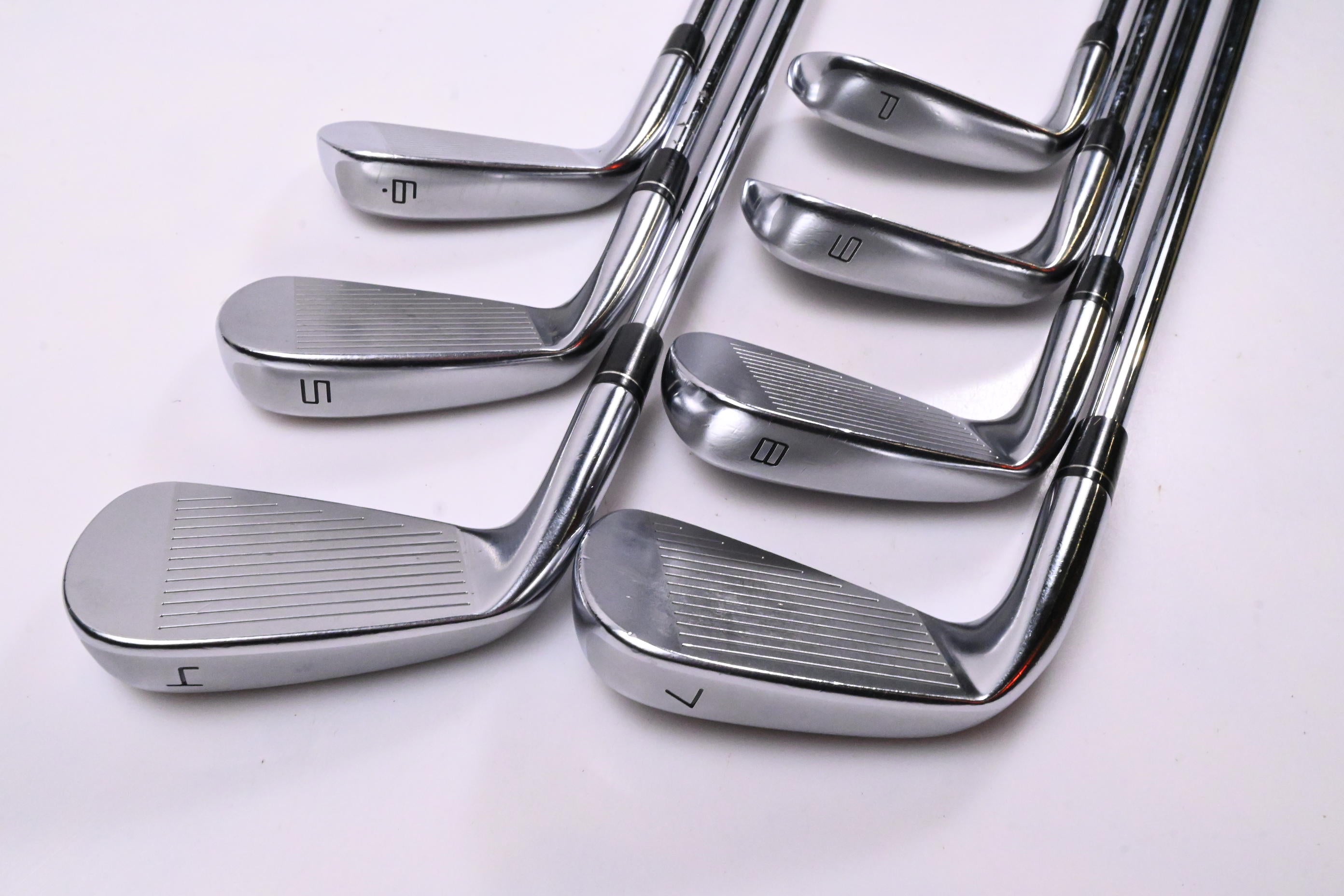 Taylormade P770 2017 Irons / 4-PW / Regular Plus Flex Project X Precision Shafts