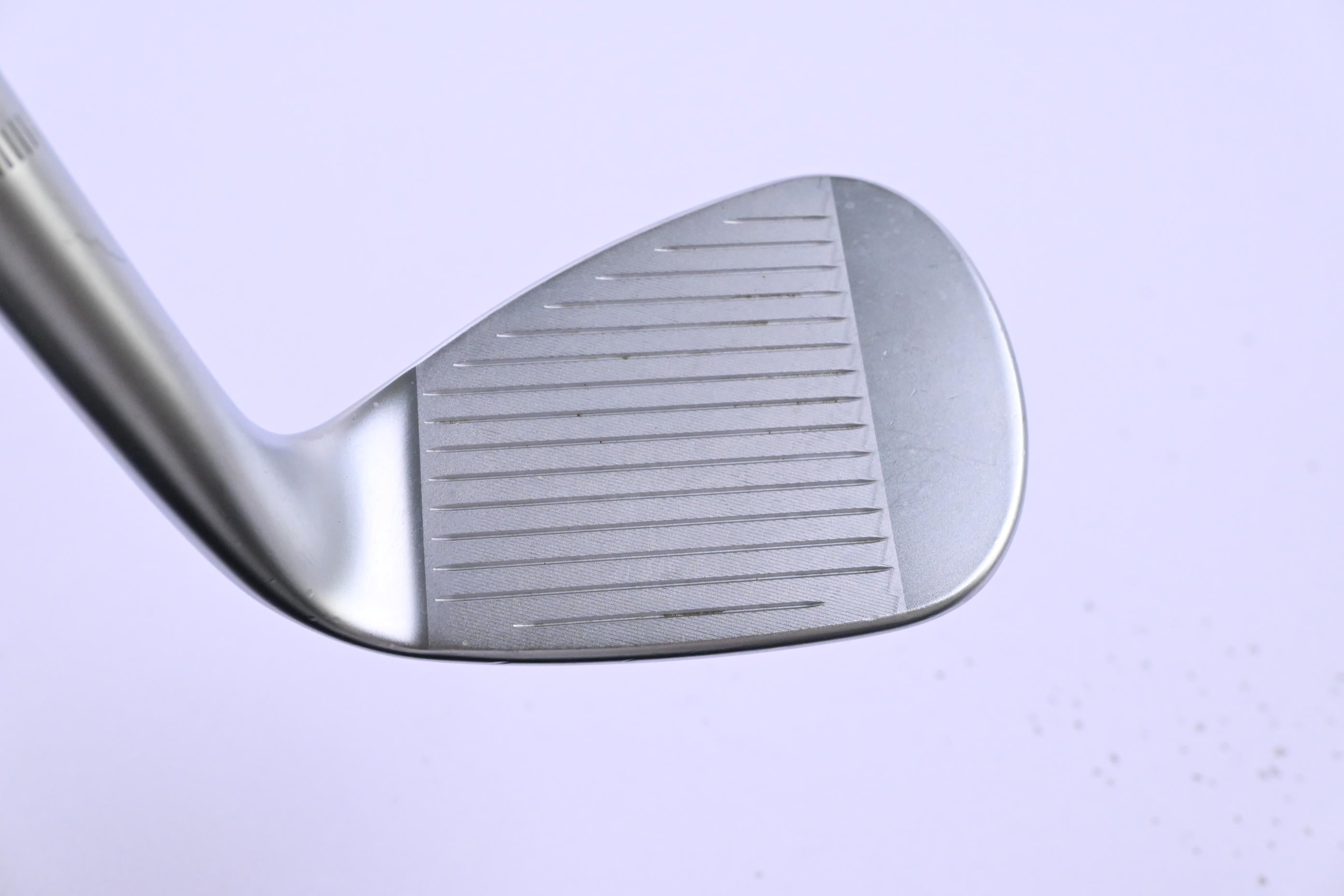 Left Hand Callaway Jaws MD5 Sand Wedge / 54 Degree / Stiff Flex Dynamic Gold 115