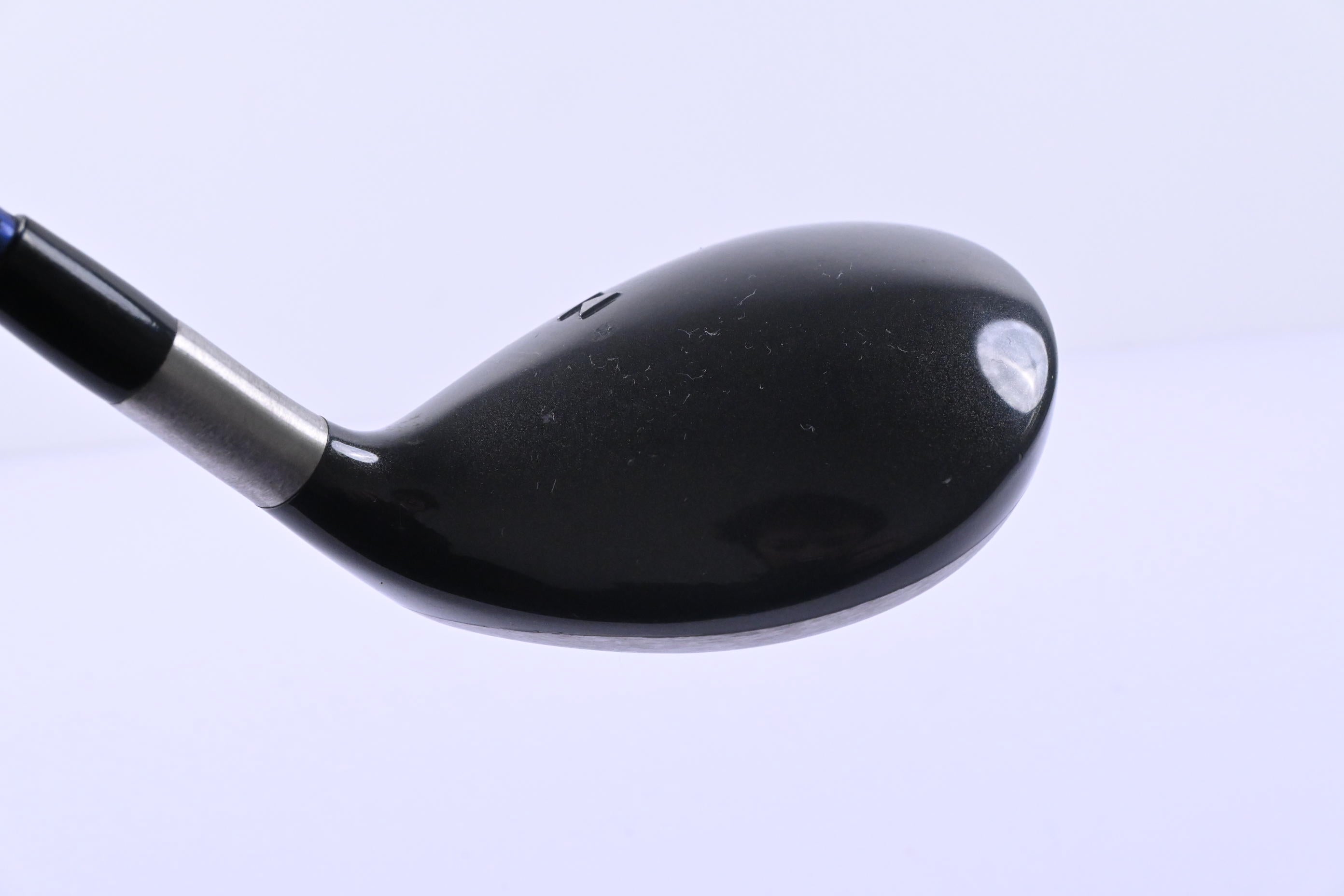 Titleist 904 F #4 Wood / 17 Degree / Regular Flex Tour AD YS-6 Shaft