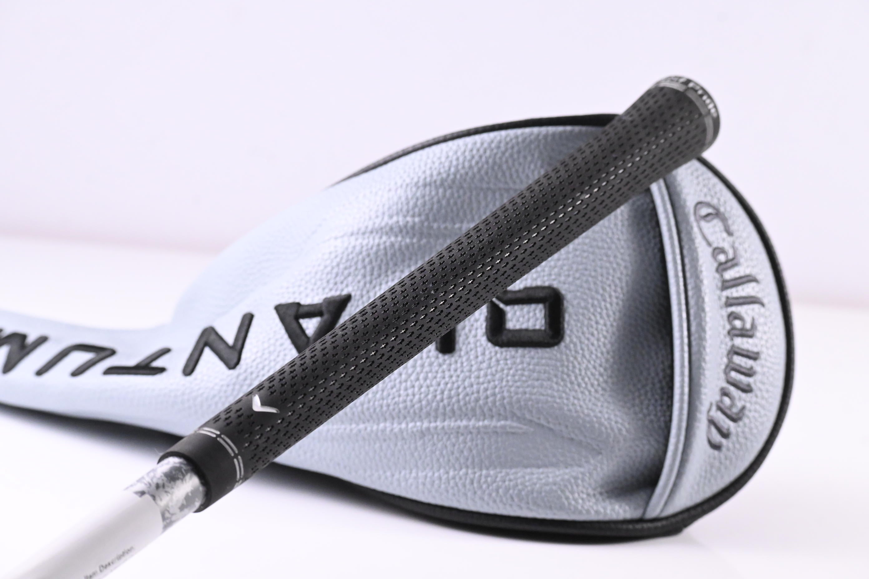 Callaway Quantum Max D Driver / 9 Degree / Stiff Flex Denali Frost Silver 50