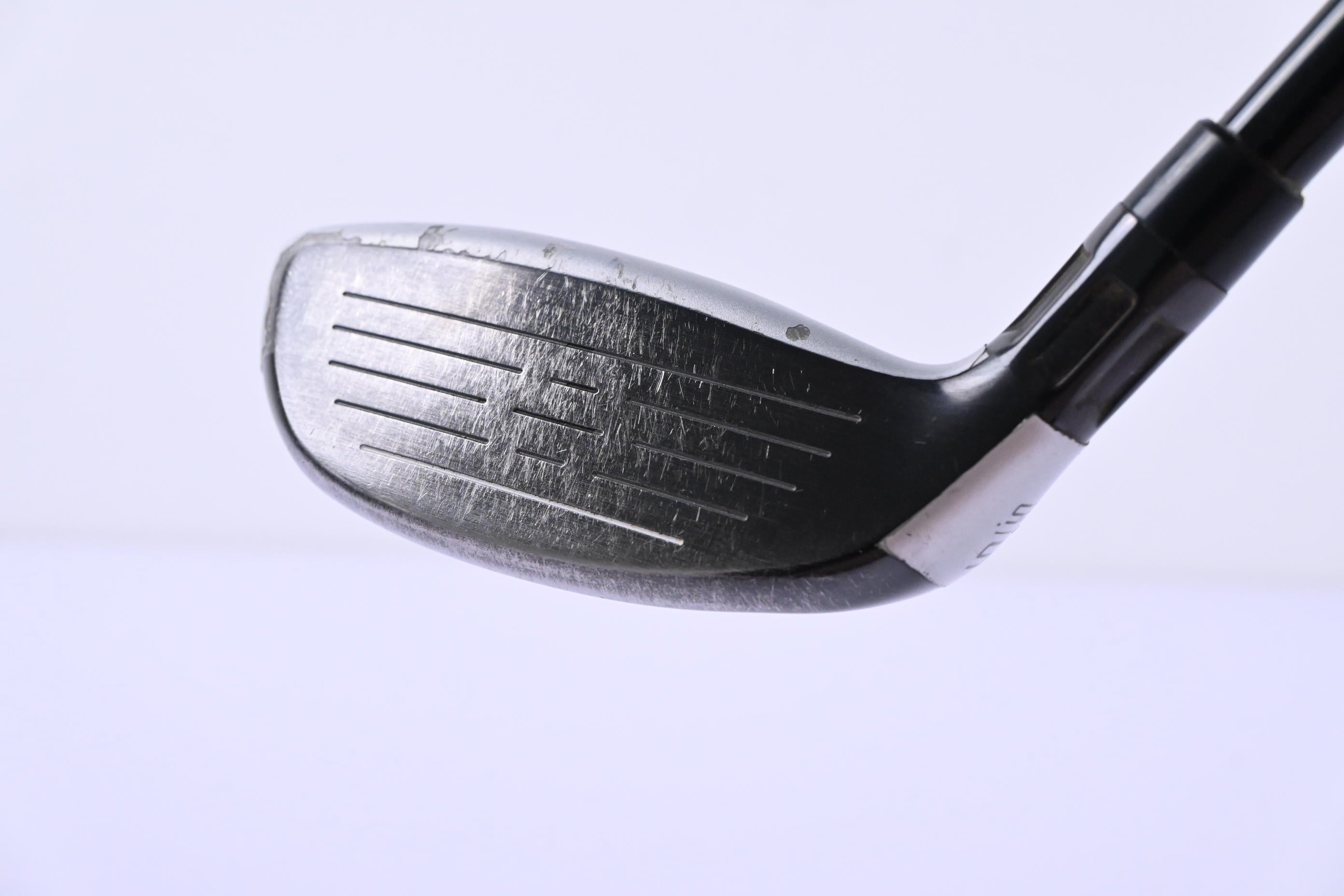 Taylormade M4 #5 Hybrid / 25 Degree / Regular Flex Fujikura Atmos Red 6 Shaft