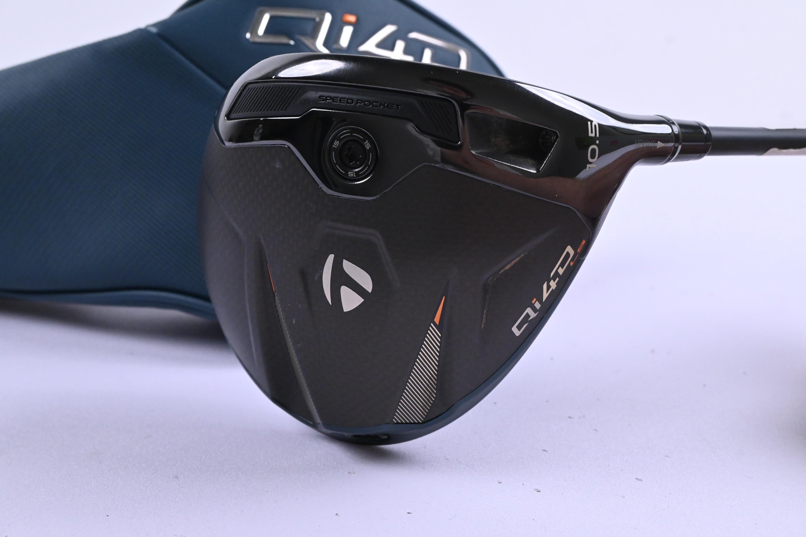 Taylormade Qi4D LS Driver / 10.5 Degree / Stiff Flex REAX Blue 60 Shaft