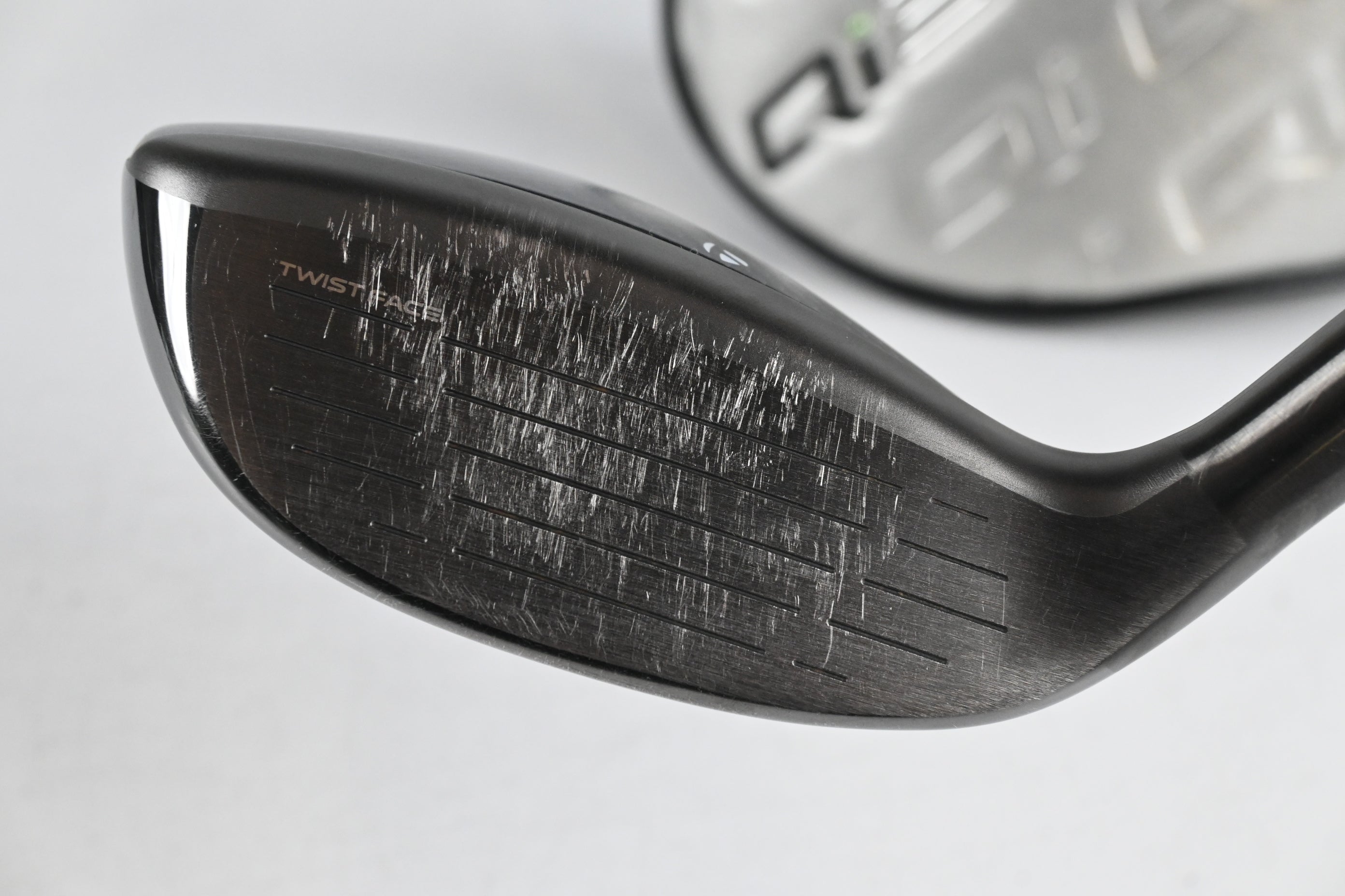 Taylormade Qi35 Max #6 Hybrid / 31 Degree / Regular Flex Fujikura Air Speeder 50