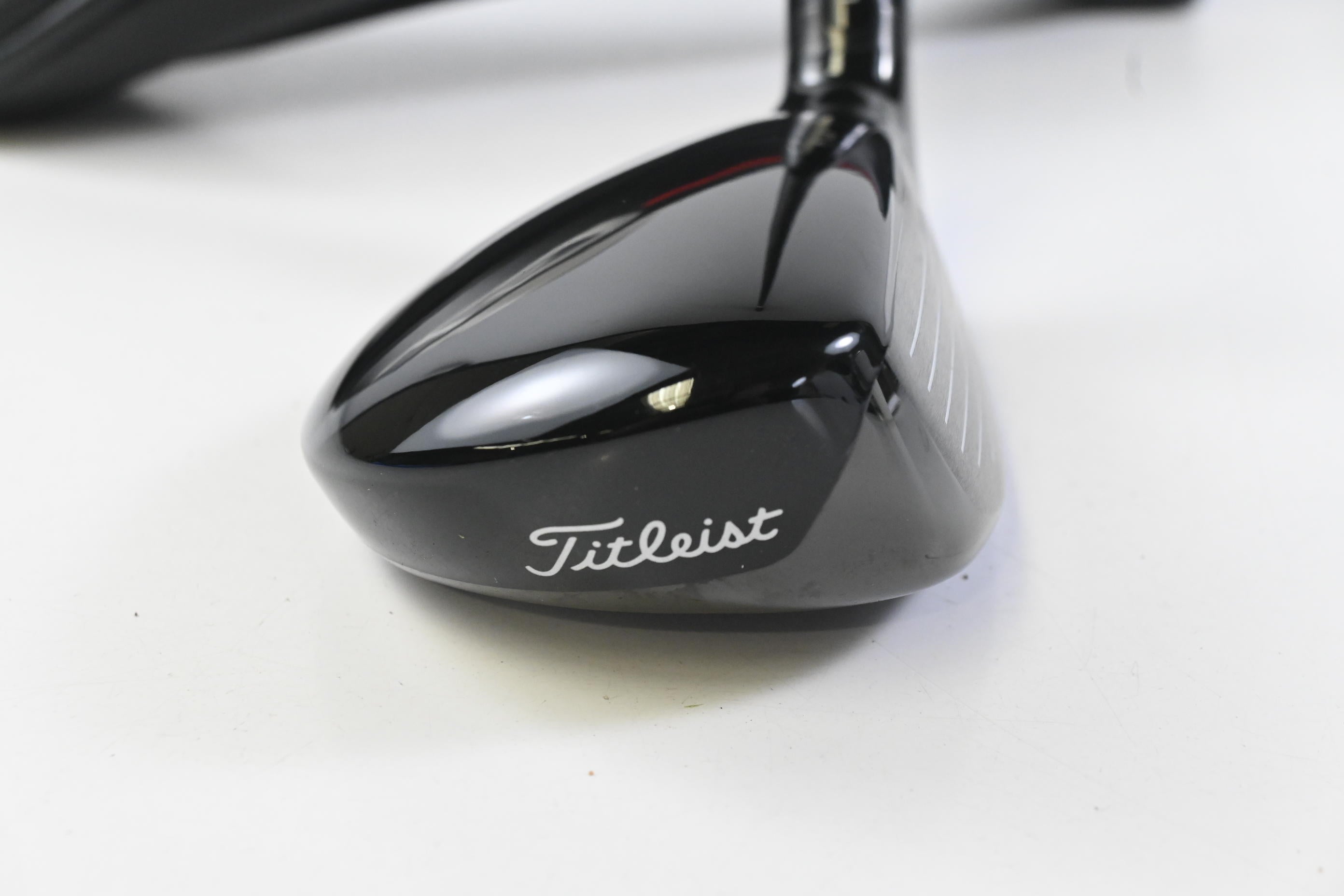 Titleist GT2 #4 Hybrid / 21 Degree / Stiff Flex Tensei 1K Blue 65 Shaft