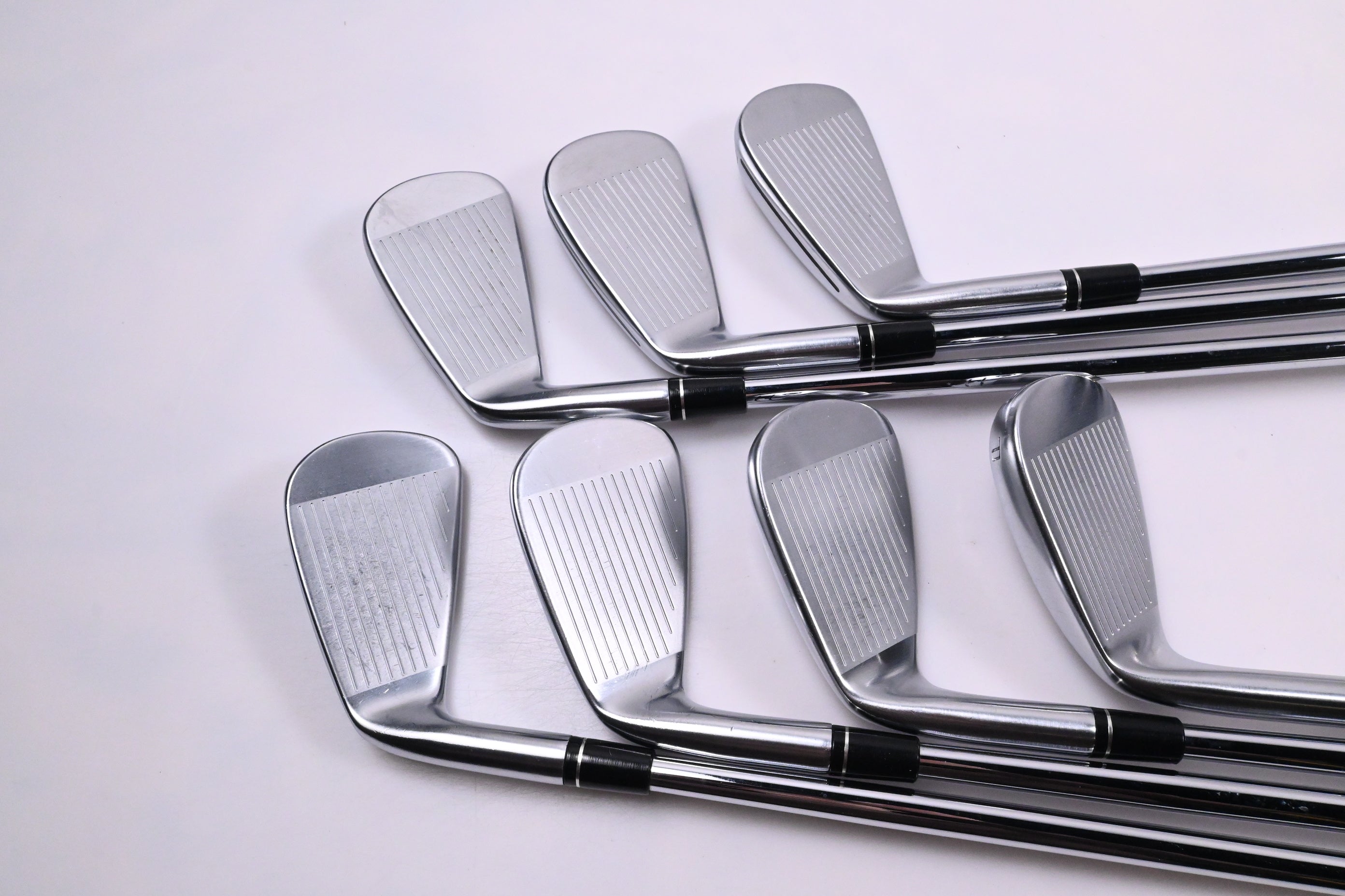 Taylormade P790 2017 Irons / 4-PW / Regular Flex Dynamic Gold 105 R300 Shaft