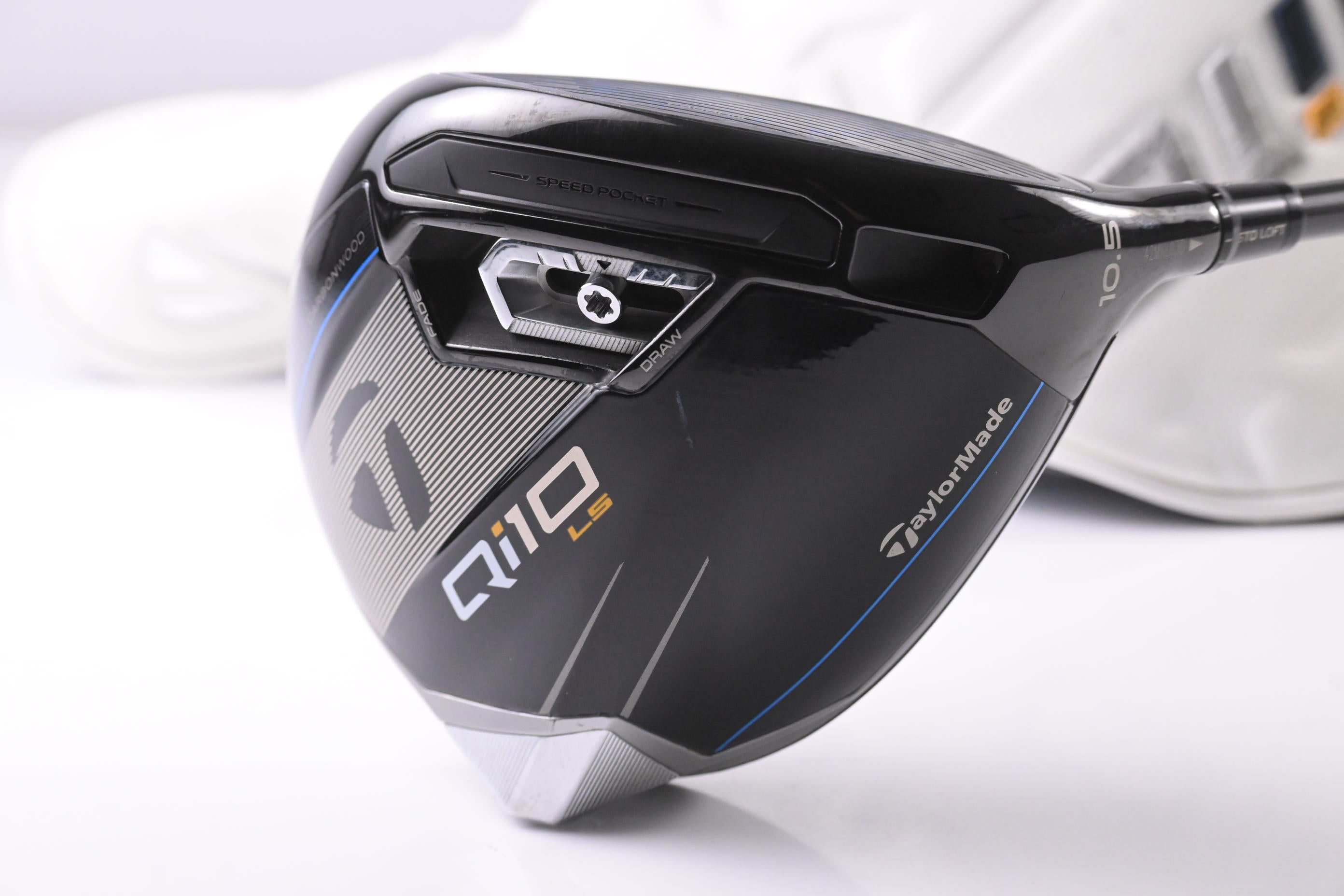 Taylormade Qi10 LS Driver / 10.5 Degree / Stiff Flex Evenflow Riptide 70 Shaft