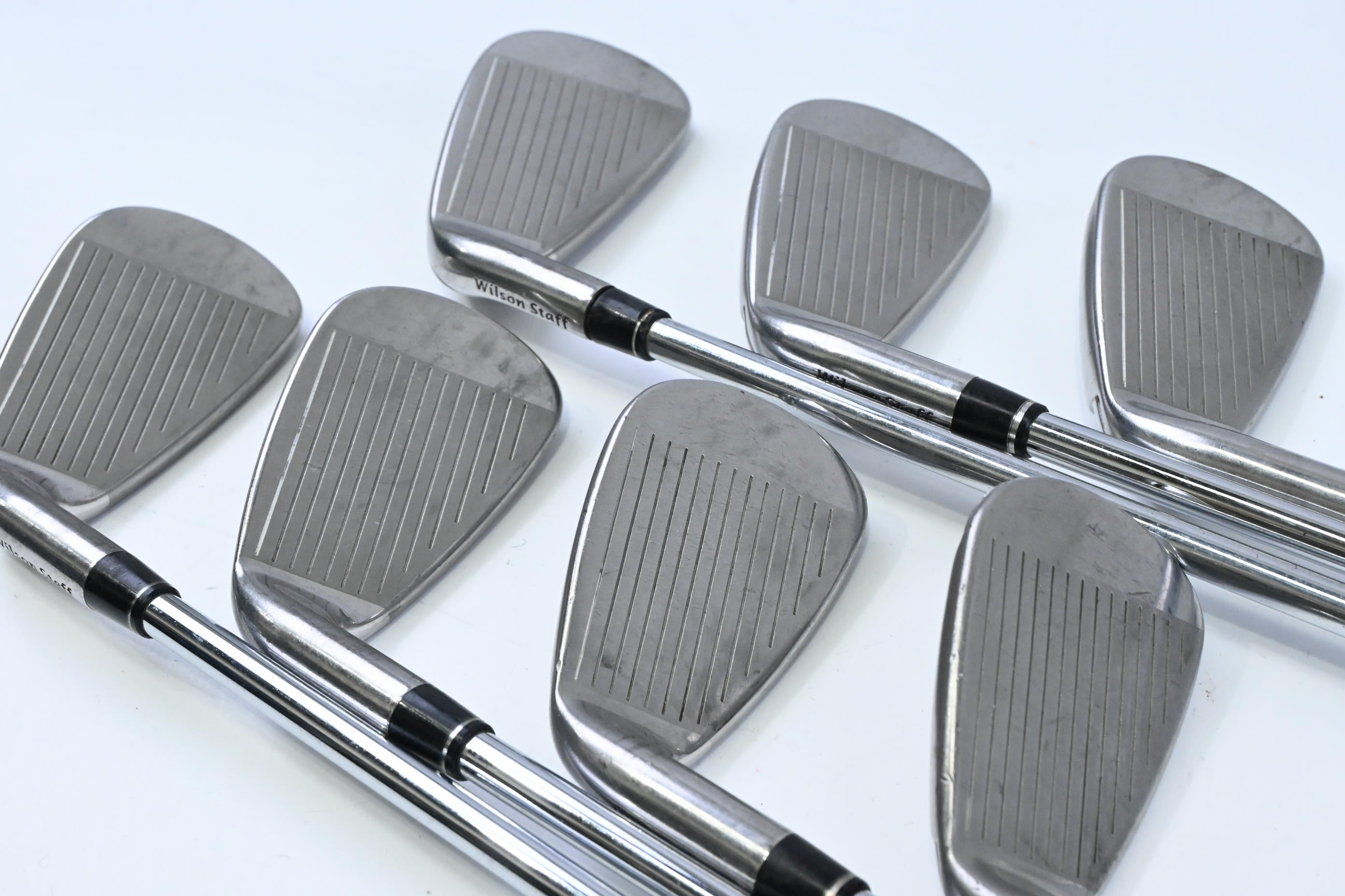 Wilson D200 Irons / 5-PW+SW / Uniflex True Temper SL 85 Shafts