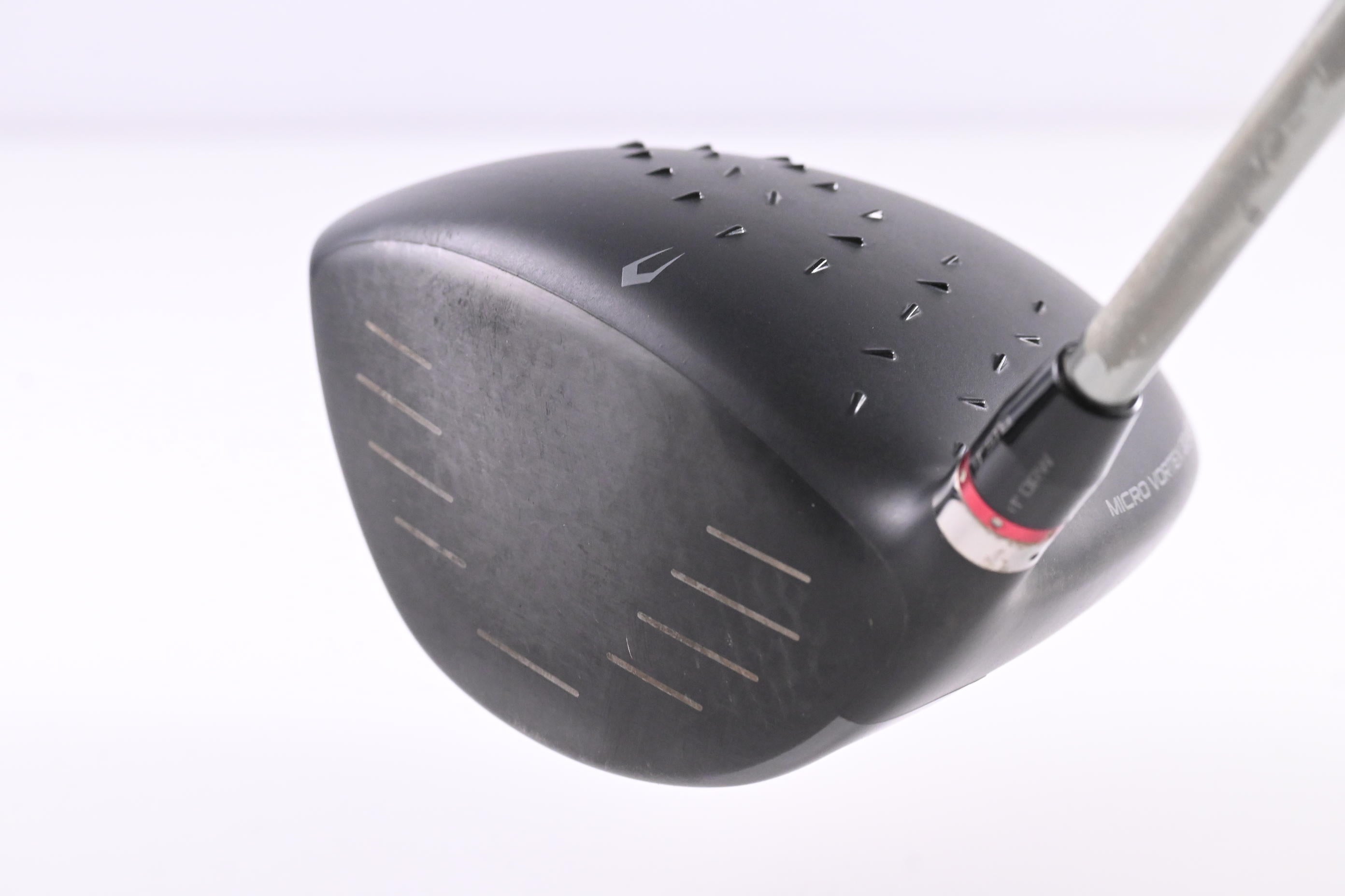 Wilson D300 SL Driver / 9 Degree / Stiff Flex UST Elements Chrome 50 Shaft