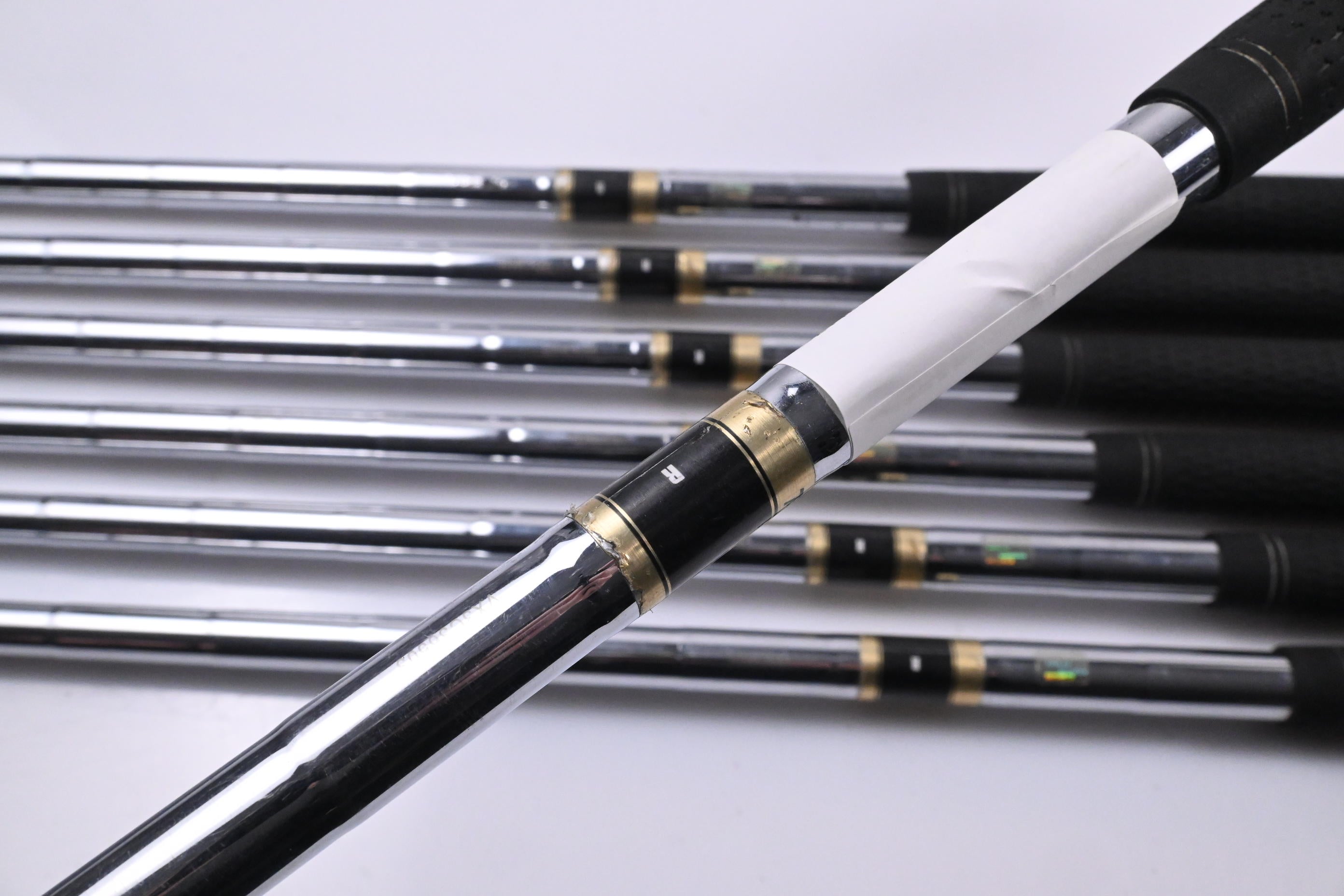Yonex VXF Irons / 4-PW / Regular Flex Dynalite 100 Shafts