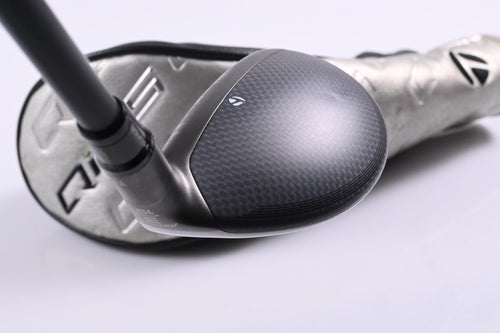 Taylormade Qi35 #3 Hybrid / 19 Degree / Stiff Flex Ventus Blue 7 Shaft