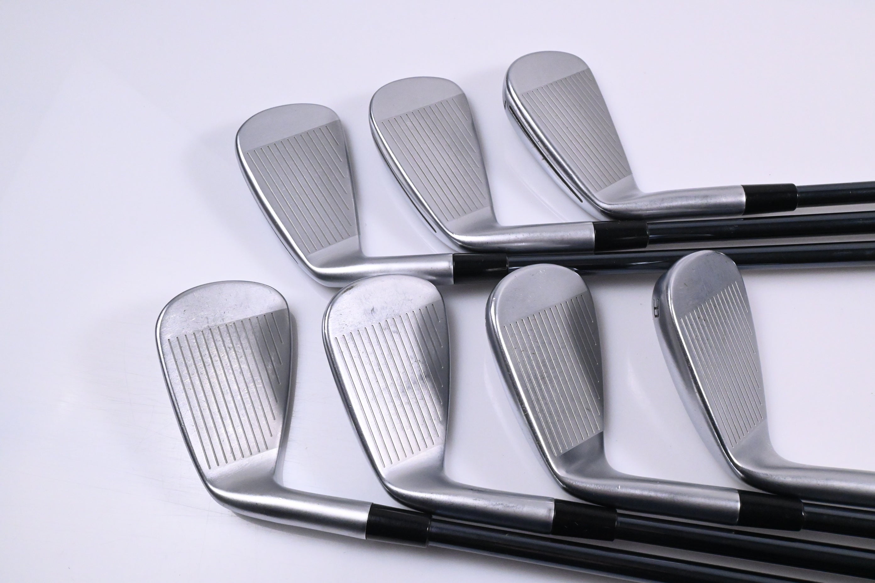 Taylormade P790 2021 Irons / 5-PW+AW / Regular Flex Recoil DART 65 Shafts