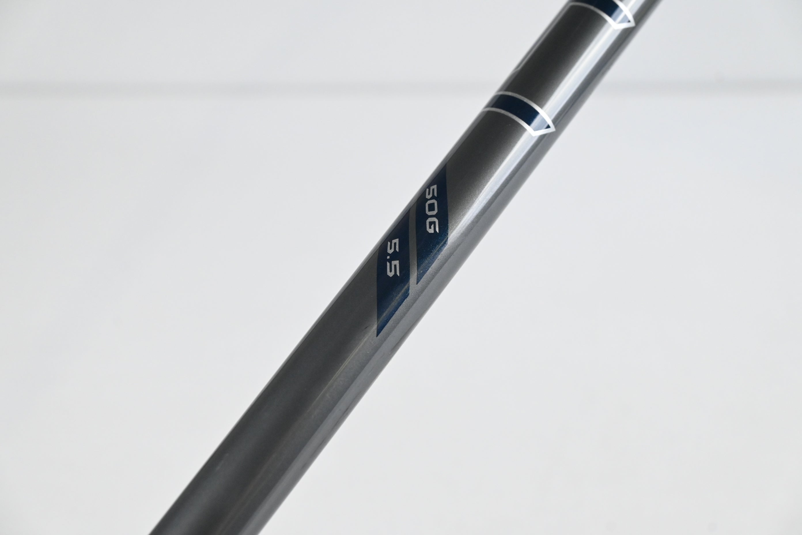 Callaway Elyte X Driver / 10.5 Degree / Regular Flex Denali Charcoal 50 Shaft