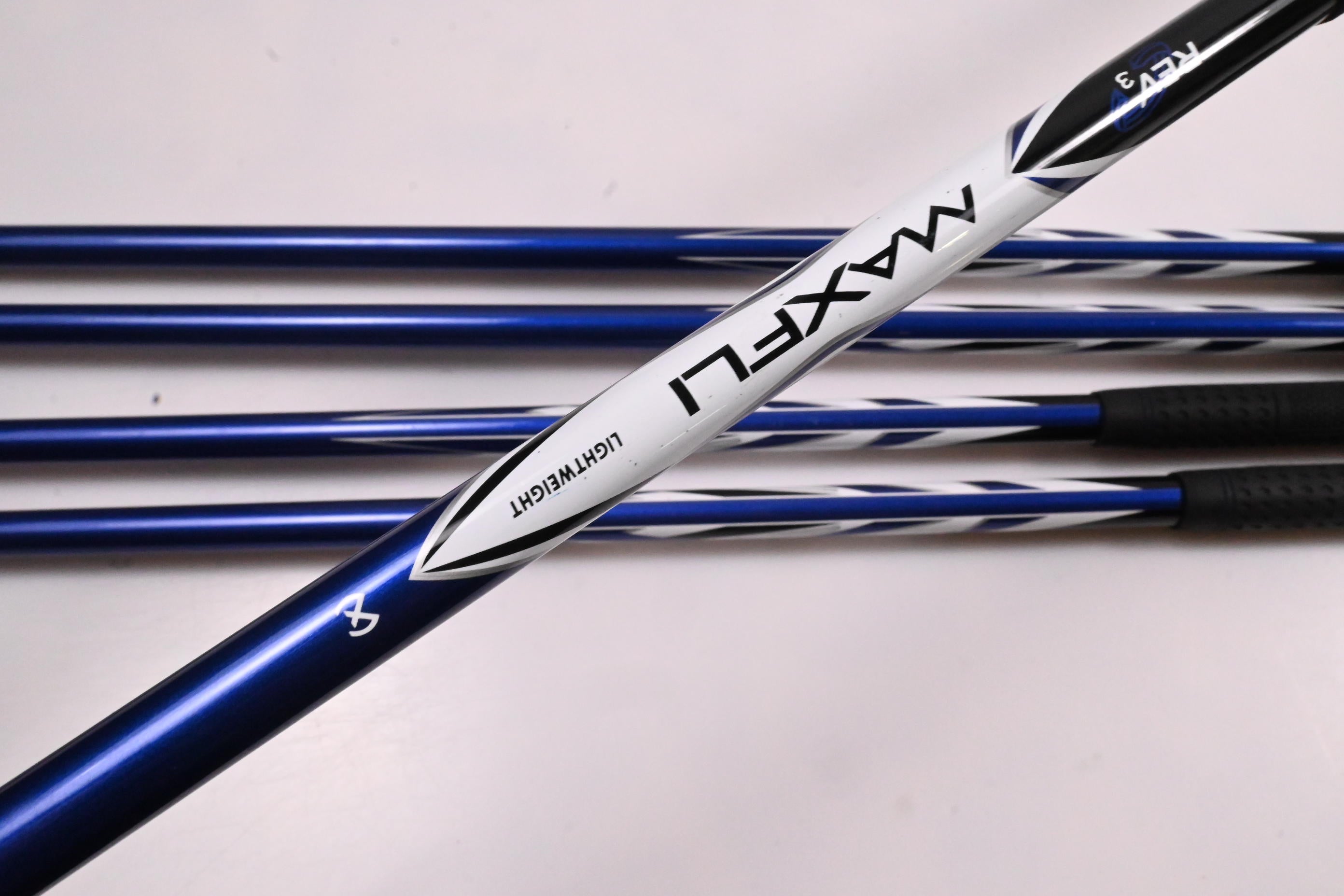 Junior Maxfli Rev3 Package Set / Woods, Irons, Bag