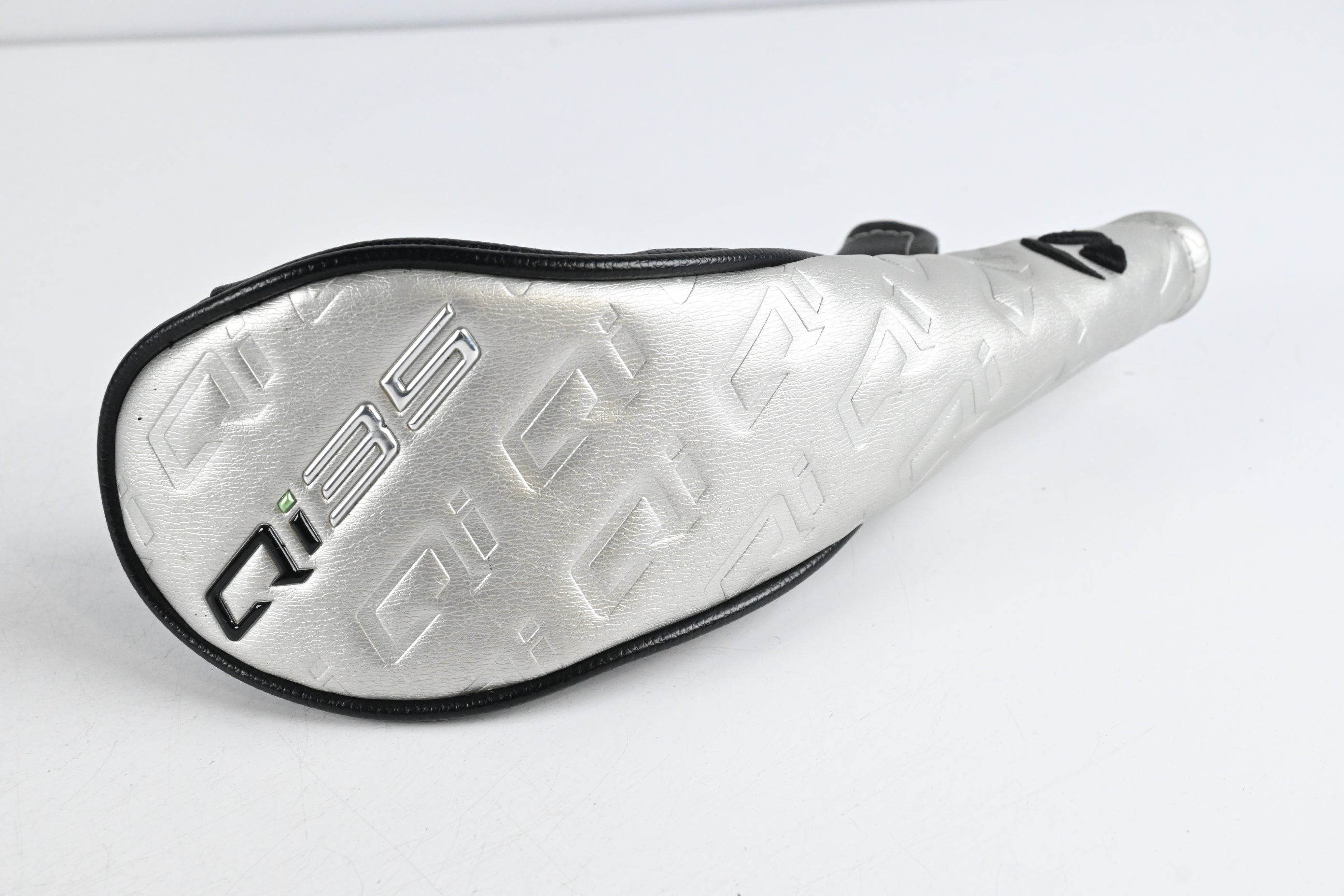 Taylormade Qi35 Max #6 Hybrid / 31 Degree / Regular Flex Fujikura Air Speeder 50