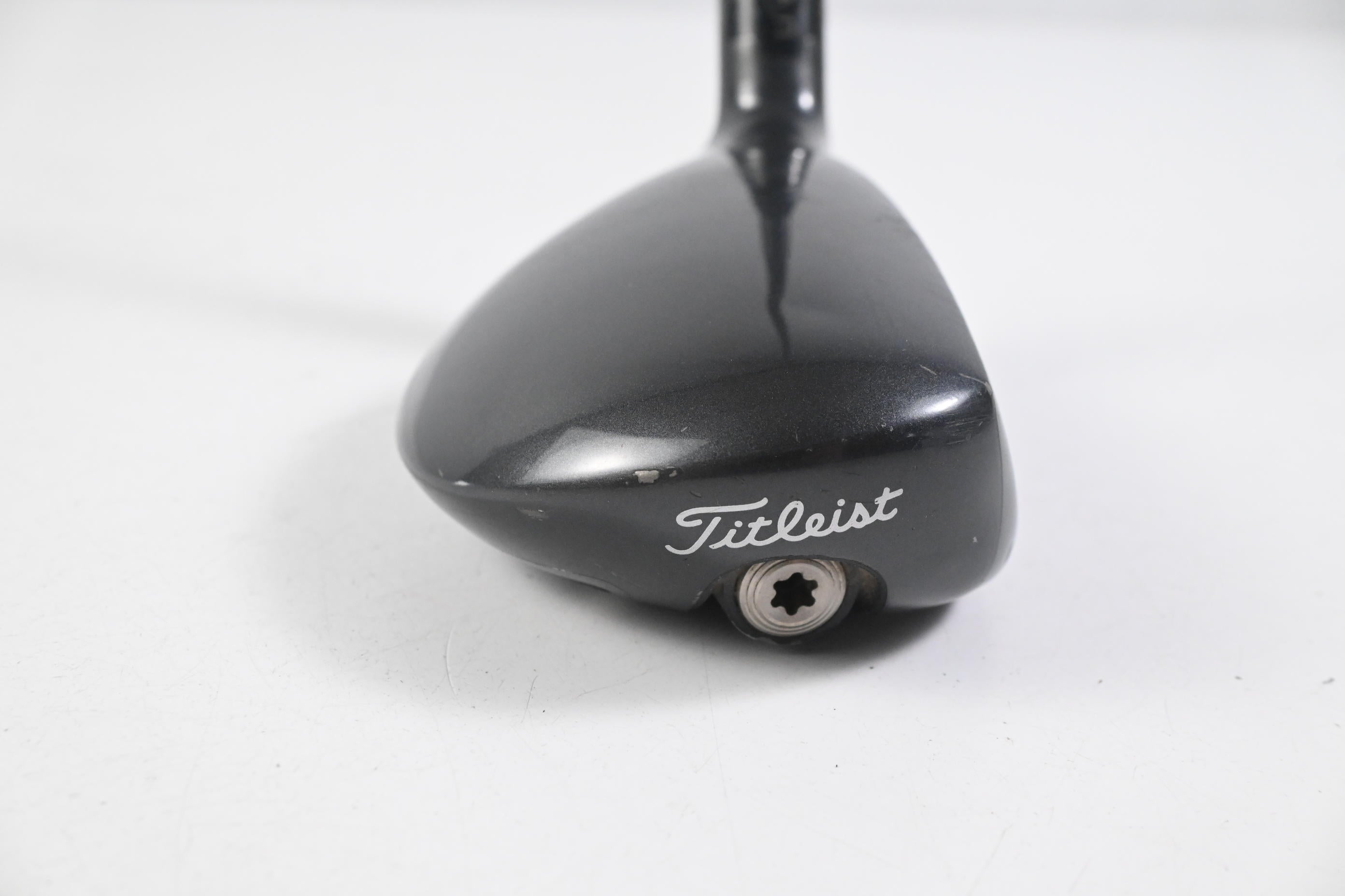 Titleist 818 H1 #3 Hybrid / 19 Degree / Stiff Flex Aldila Rogue M.AX 85 Shaft