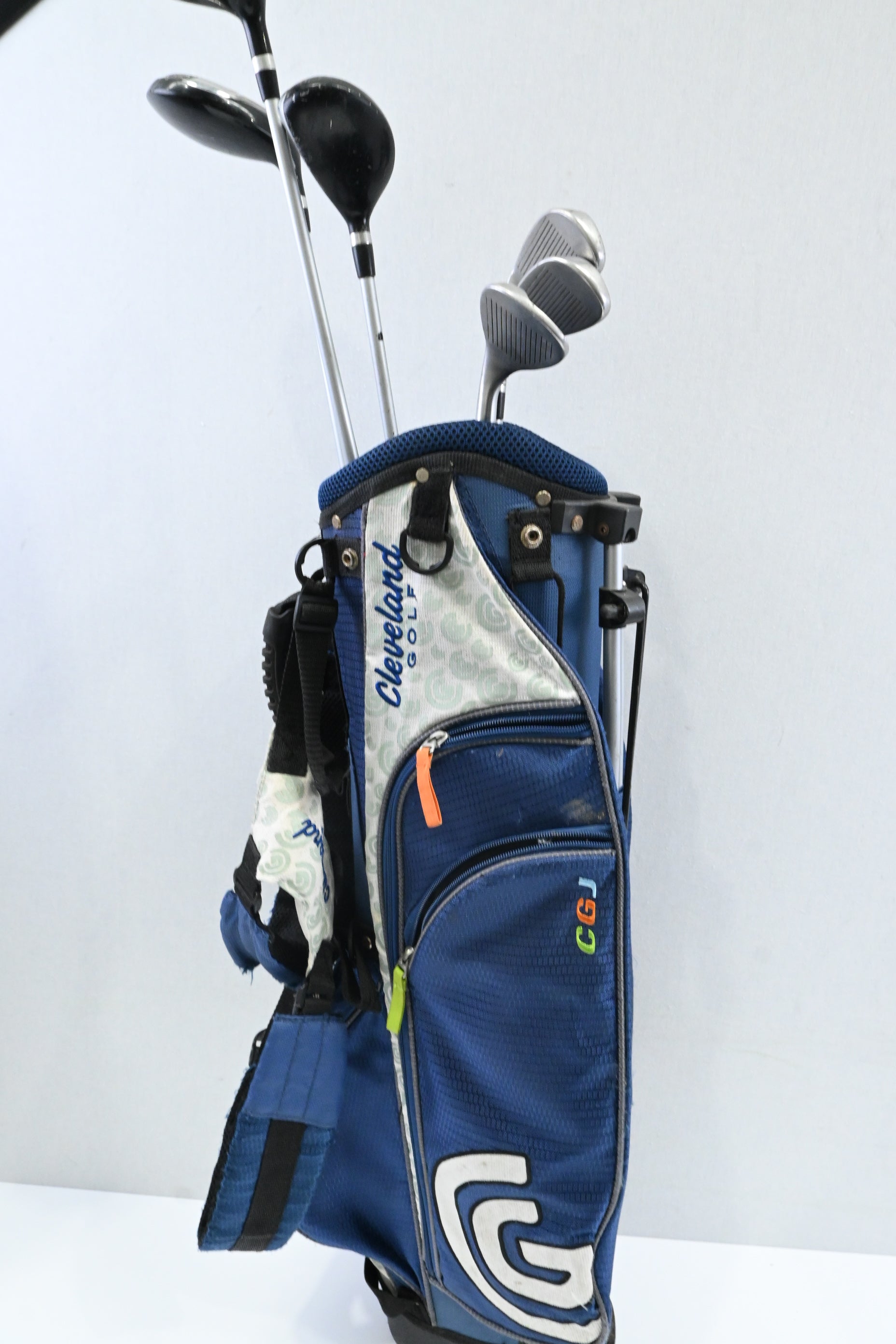 Junior Cleveland Package Set / Woods, Hybrid, Irons, Bag