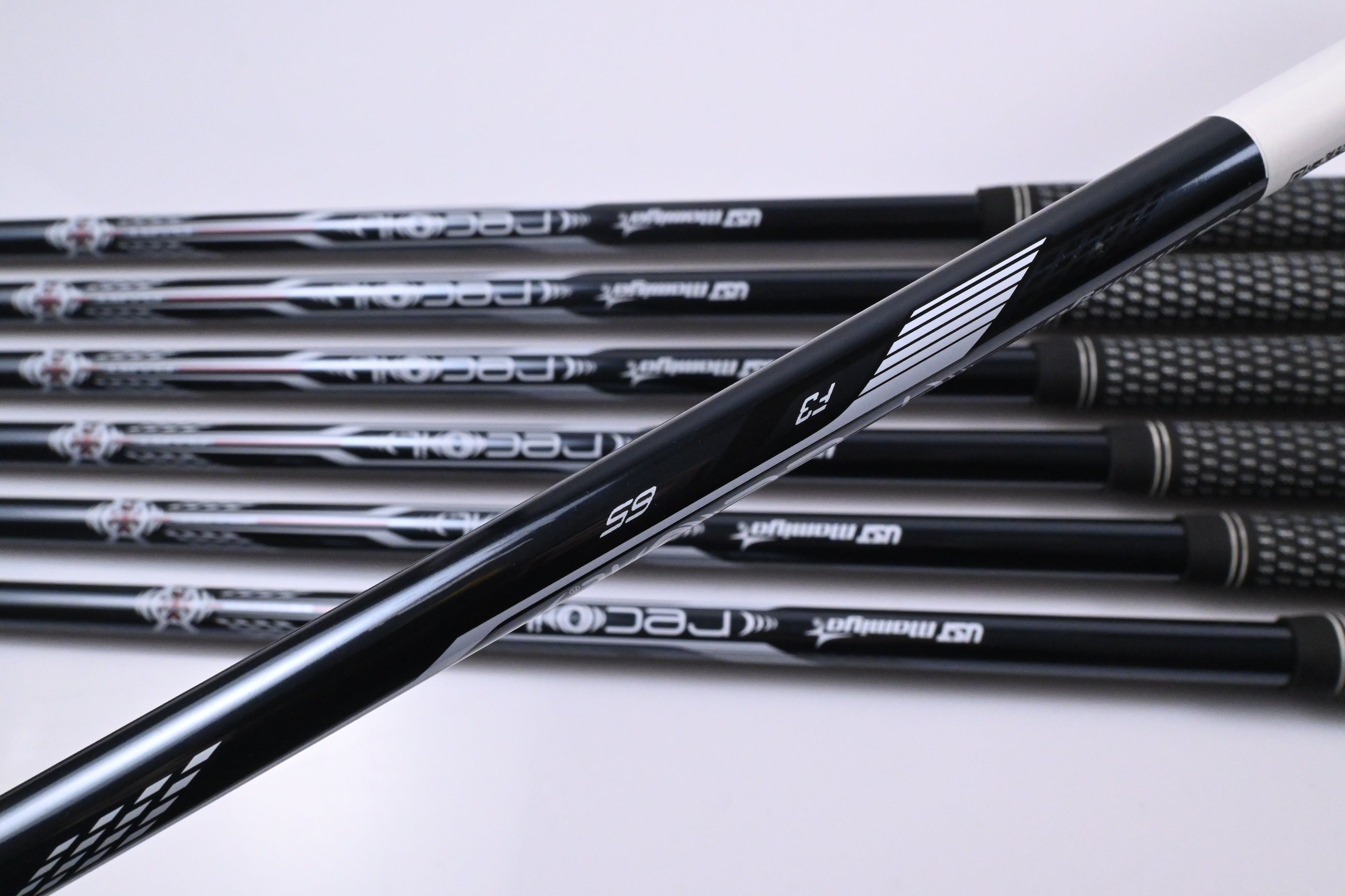 Taylormade P790 2021 Irons / 5-PW+AW / Regular Flex Recoil DART 65 Shafts